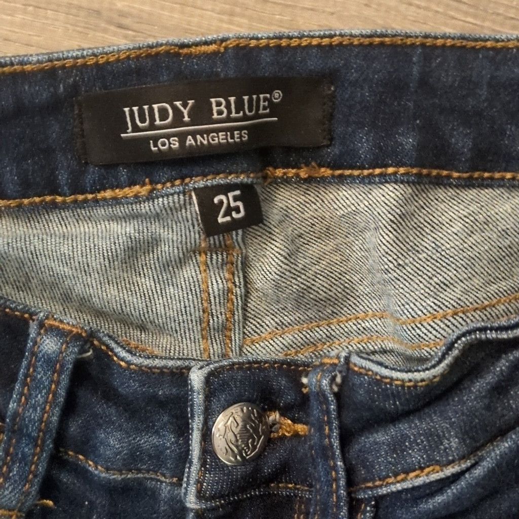 Judy Blue Judy blue skinny jeans size 25 Size 25" / US 0 / IT 36 - 2 Thumbnail