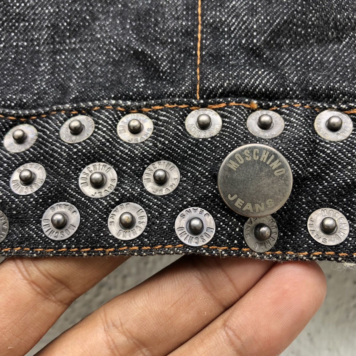 Moschino Moschino Peace Sign Metal Studs Denim Jacket Size US M / EU 48-50 / 2 - 18 Thumbnail