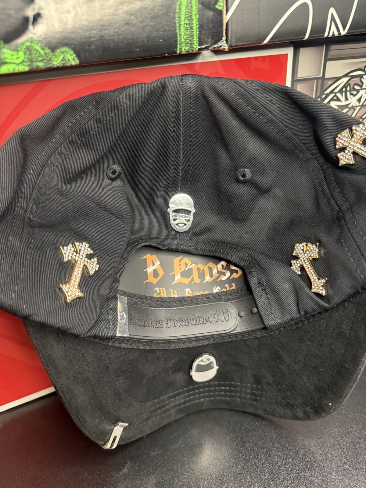 Other Barbas Hats B cross rose With Pin dandy hats 31hats Size ONE SIZE - 4 Thumbnail