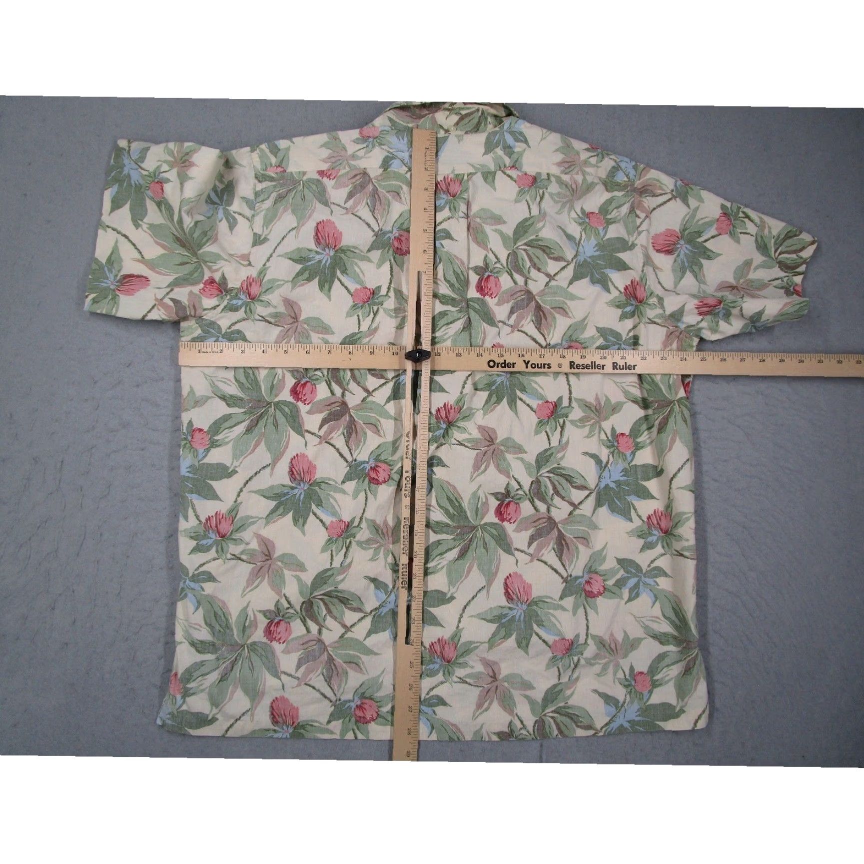 Reyn Spooner Reyn Spooner Hawaiian Shirt Mens L Floral Vintage Short Sleeve Button-Up Collared 49 Chest Ivory Cotton Button Down Pocket Nature Tropical USA Size US L / EU 52-54 / 3 - 5 Thumbnail