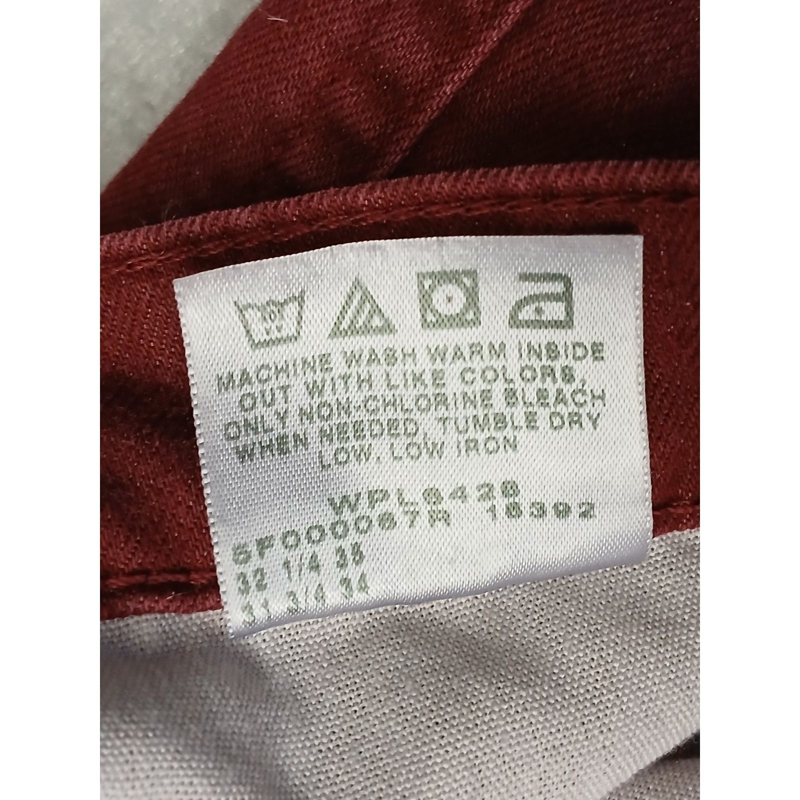 Lee Lee (10L) Vintage Burgundy High Rise Tapered Leg Denim Jeans Size 32" / US 10 / IT 46 - 7 Thumbnail