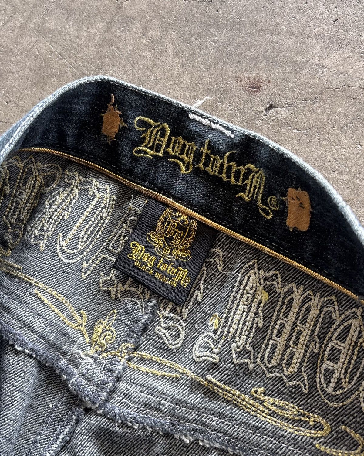 Dogtown 🔥RARE Dog Town Black Dragon Limited Edition Denim Jeans Size US 34 / EU 50 - 5 Thumbnail