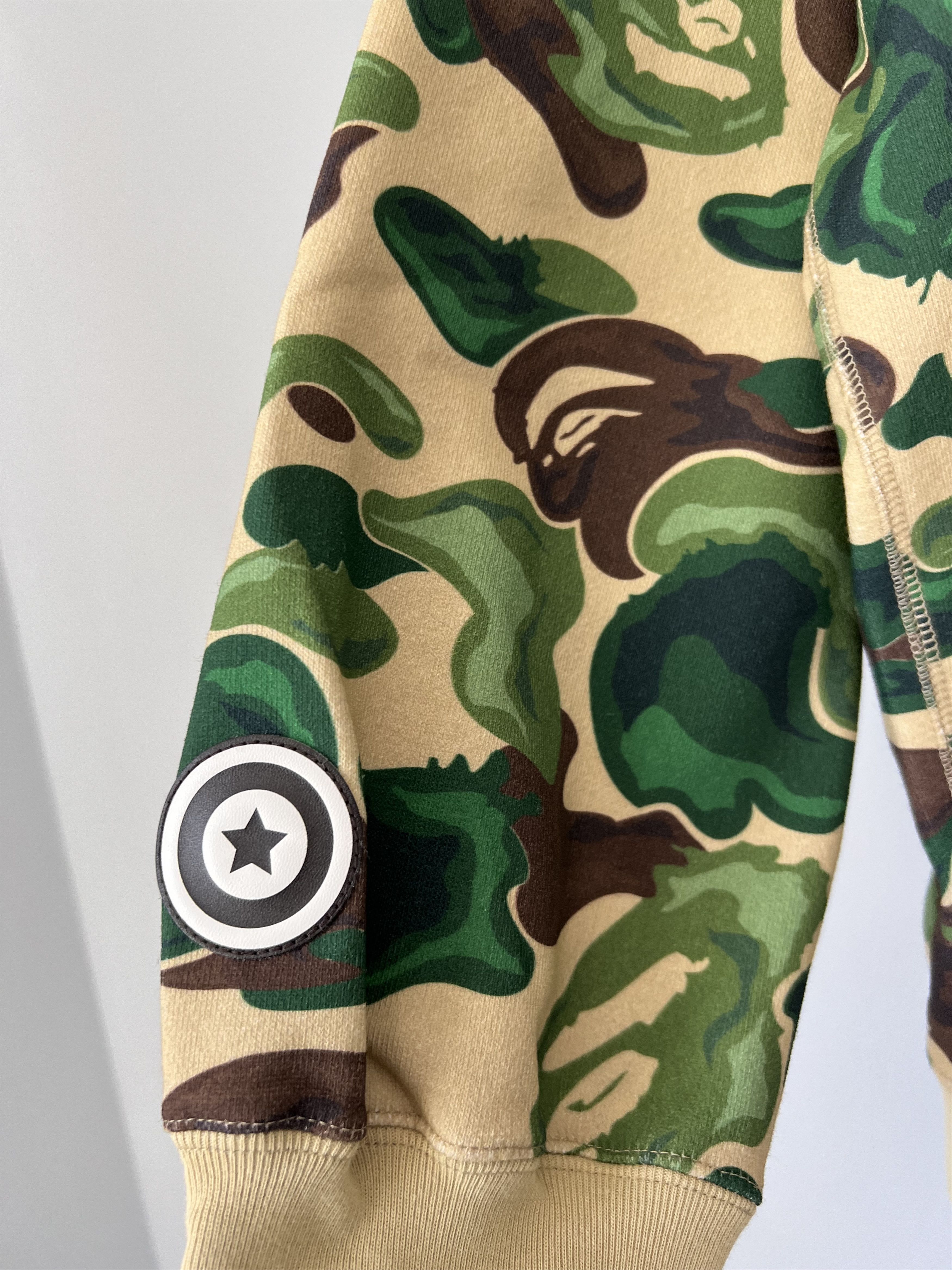 Bape Bape Art Camo Full Zip Shark Hoodie in Green Size US XXL / EU 58 / 5 - 4 Thumbnail