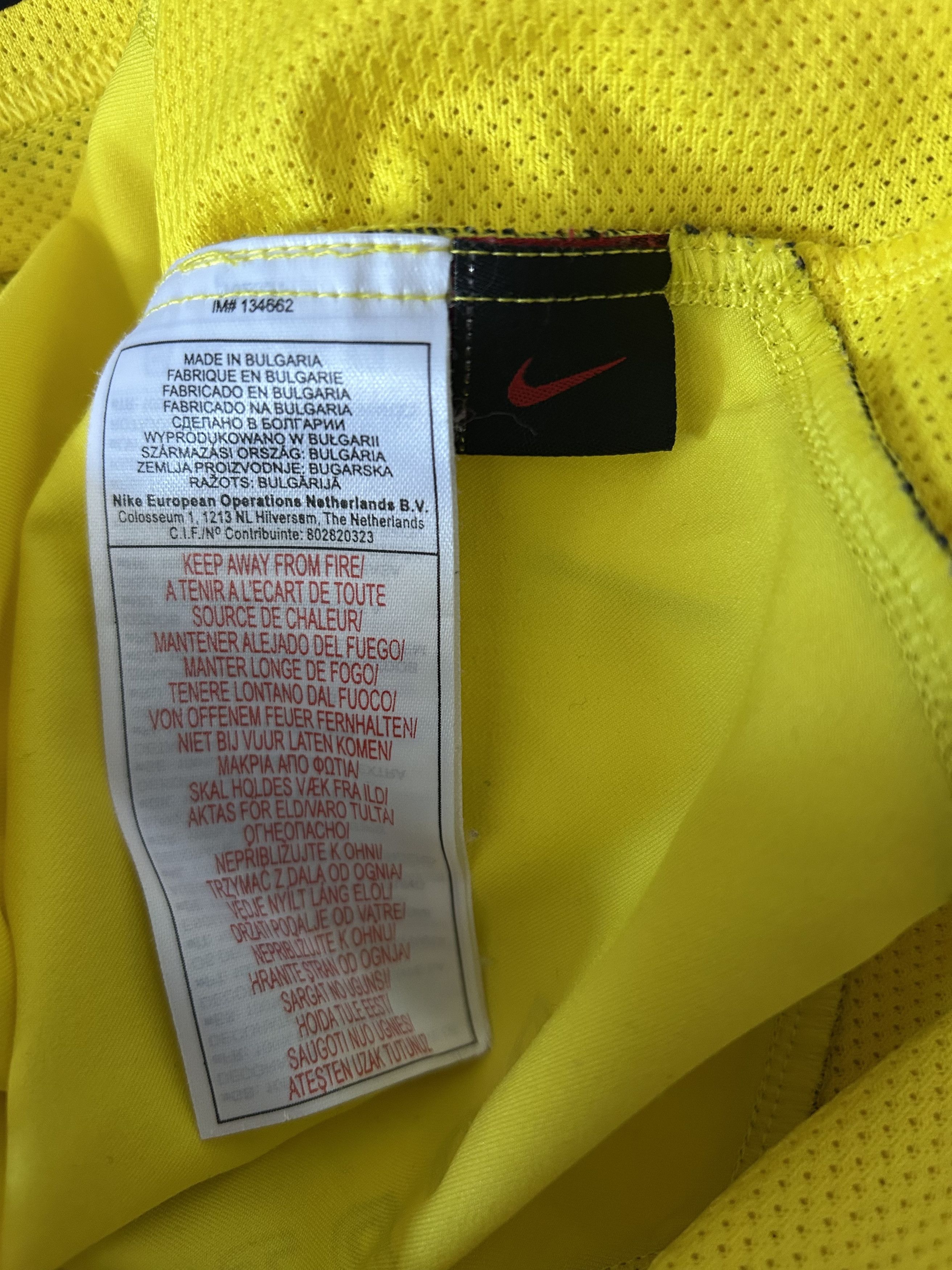 Nike Vintage BORUSSIA DORTMUND - 2004/2005 Nike 152/158 - UNIQUE Size US XXS / EU 40 - 6 Thumbnail