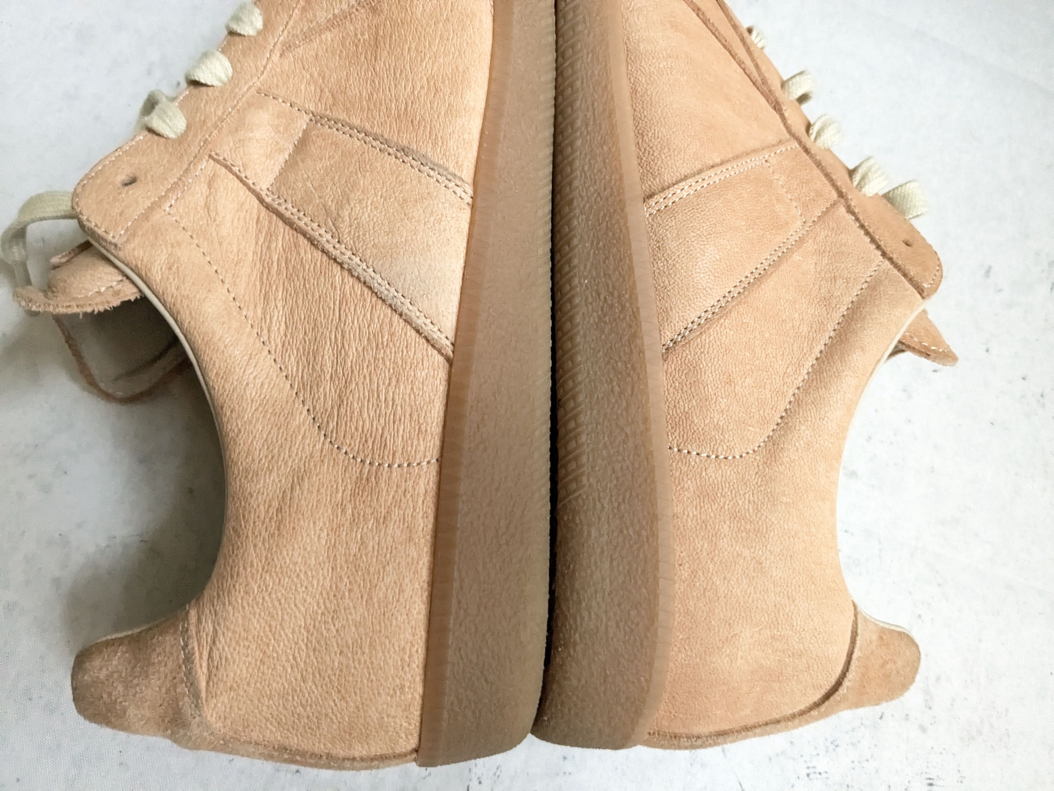 Maison Margiela Maison Margiela Replica GAT 11 44 Low Tops Beige Size US 11 / EU 44 - 9 Thumbnail