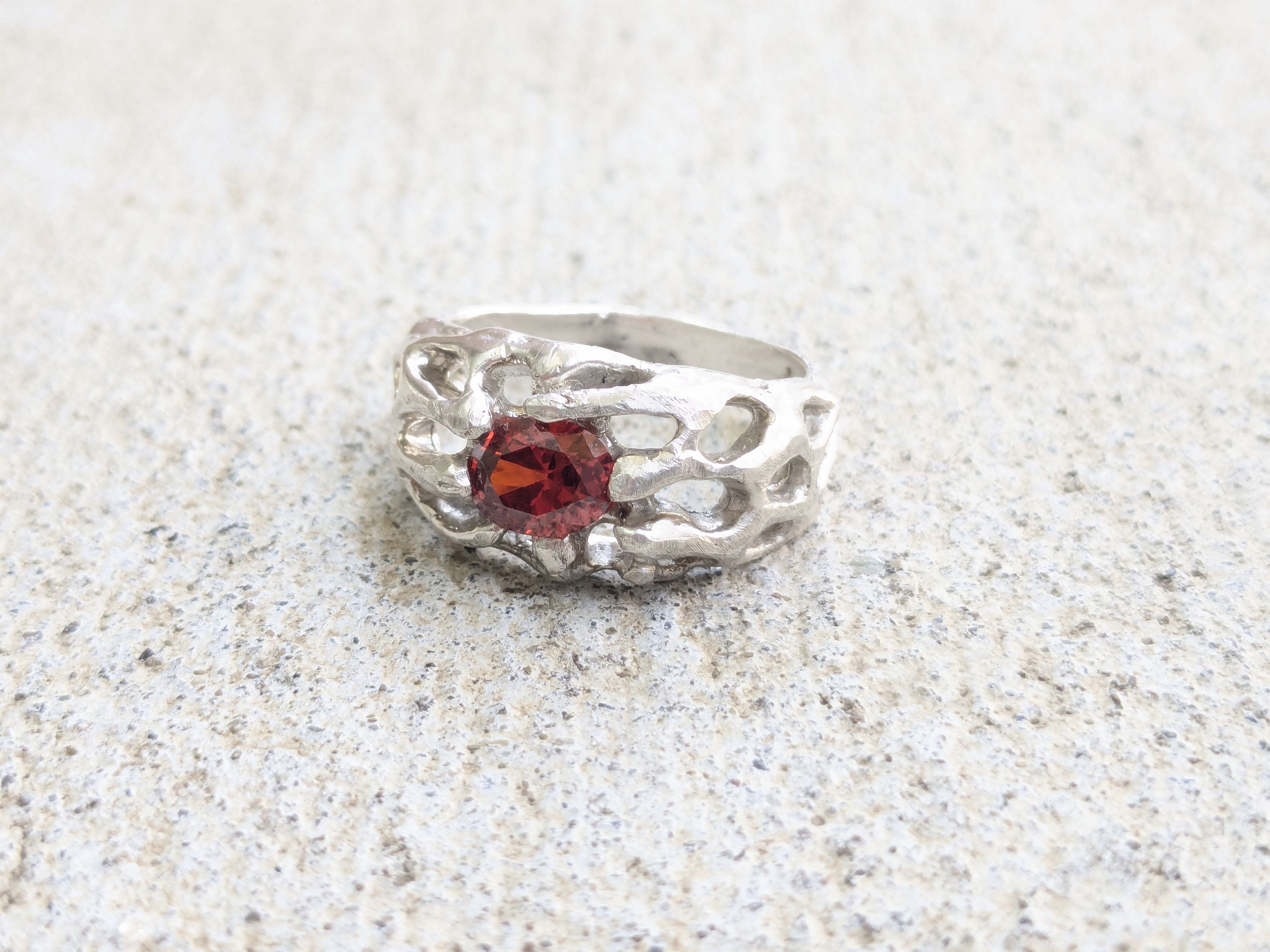 Sterling Silver Vintage Sterling Silver Ring Red Garnet Brutalist Modern Size ONE SIZE - 5 Thumbnail