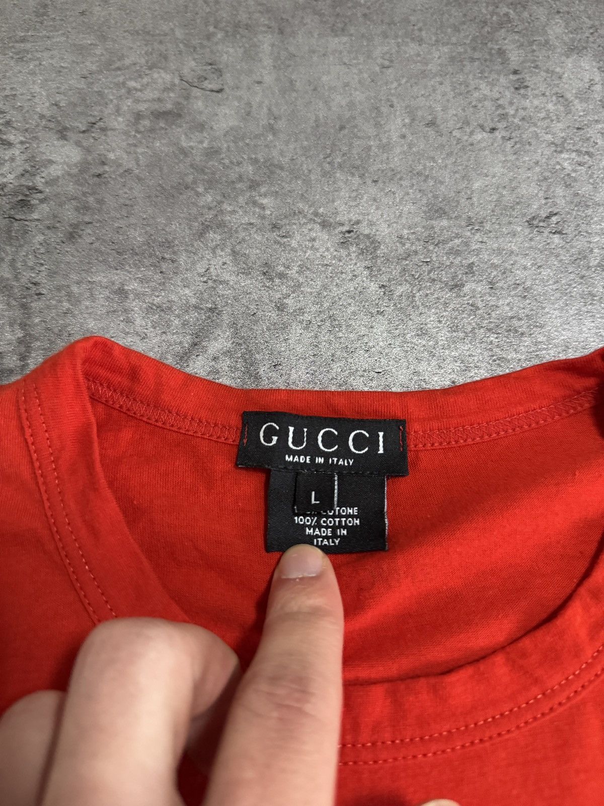 Designer × Gucci × Vintage Gucci Parfums Tees Vintage Made in Italy Logo Red Size US S / EU 44-46 / 1 - 6 Thumbnail