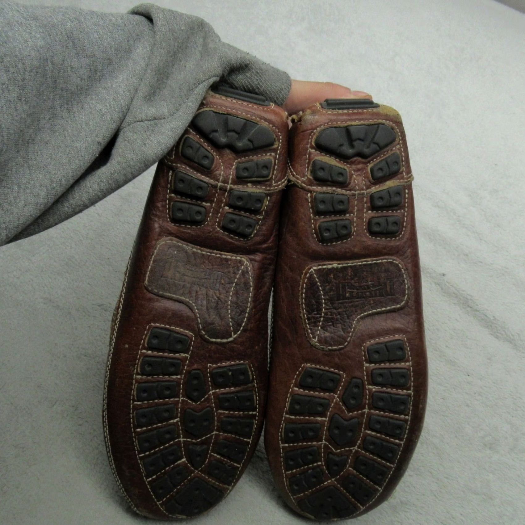 Duluth Trading Company Duluth Mens Loafer Slip On Moc Toe Brown Leather Driving Casual Shoes M Brown 10M Mens, Casual, Travel, Workwear Size US 10 / EU 43 - 2 Thumbnail