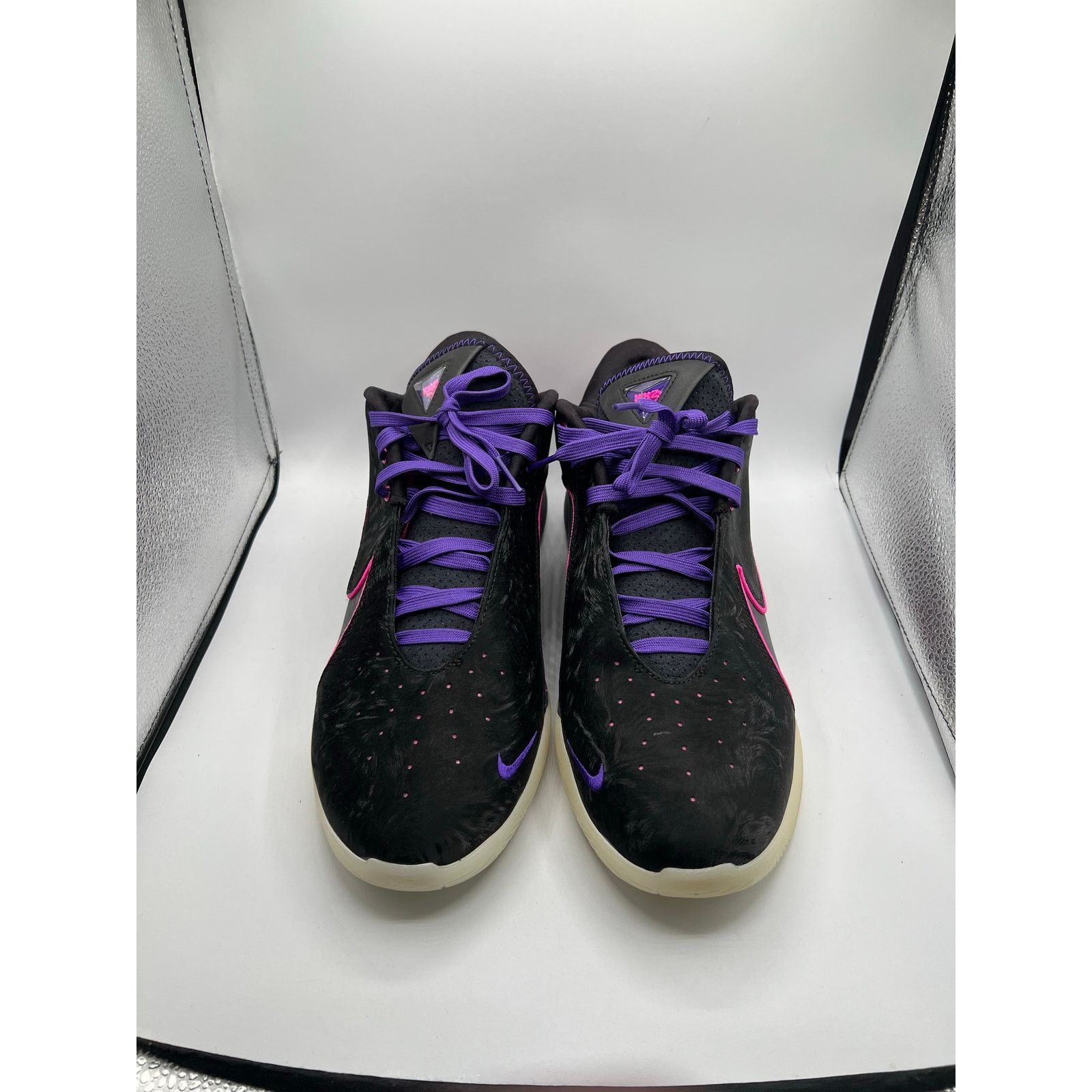 Nike Nike LeBron 22 “Blacklight” size 12 men’s Size US 12 / EU 45 - 2 Thumbnail