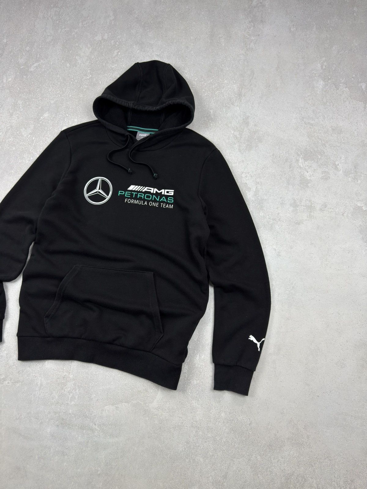 Puma Puma Mercedes-AMG Petronas F1 Team Black Racing Hoodie Size US S / EU 44-46 / 1 - 3 Thumbnail