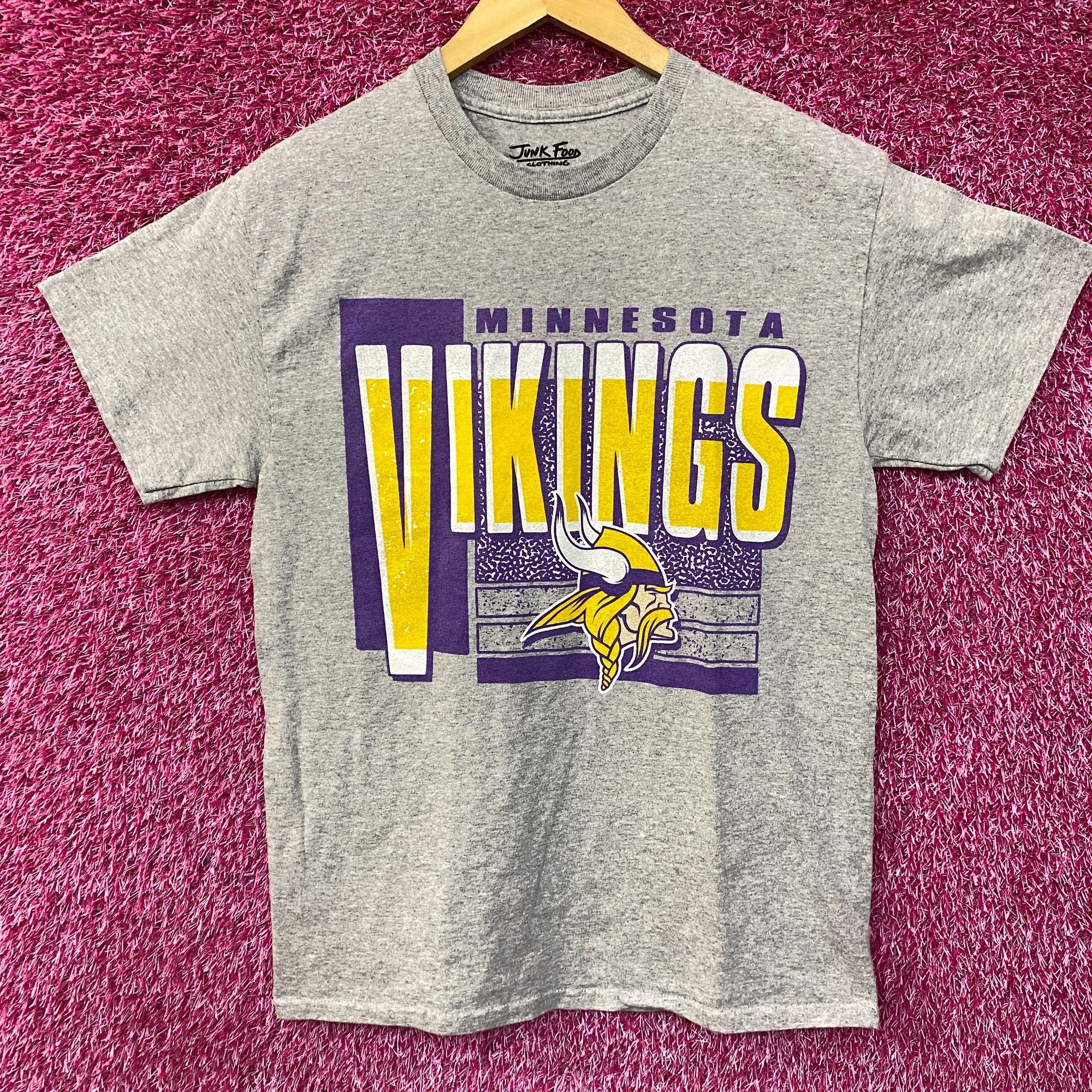 Junk Food Junk Food NFL Minnesota Vikings Logo Complete T-Shirt Small Size US S / EU 44-46 / 1 - 1 Thumbnail
