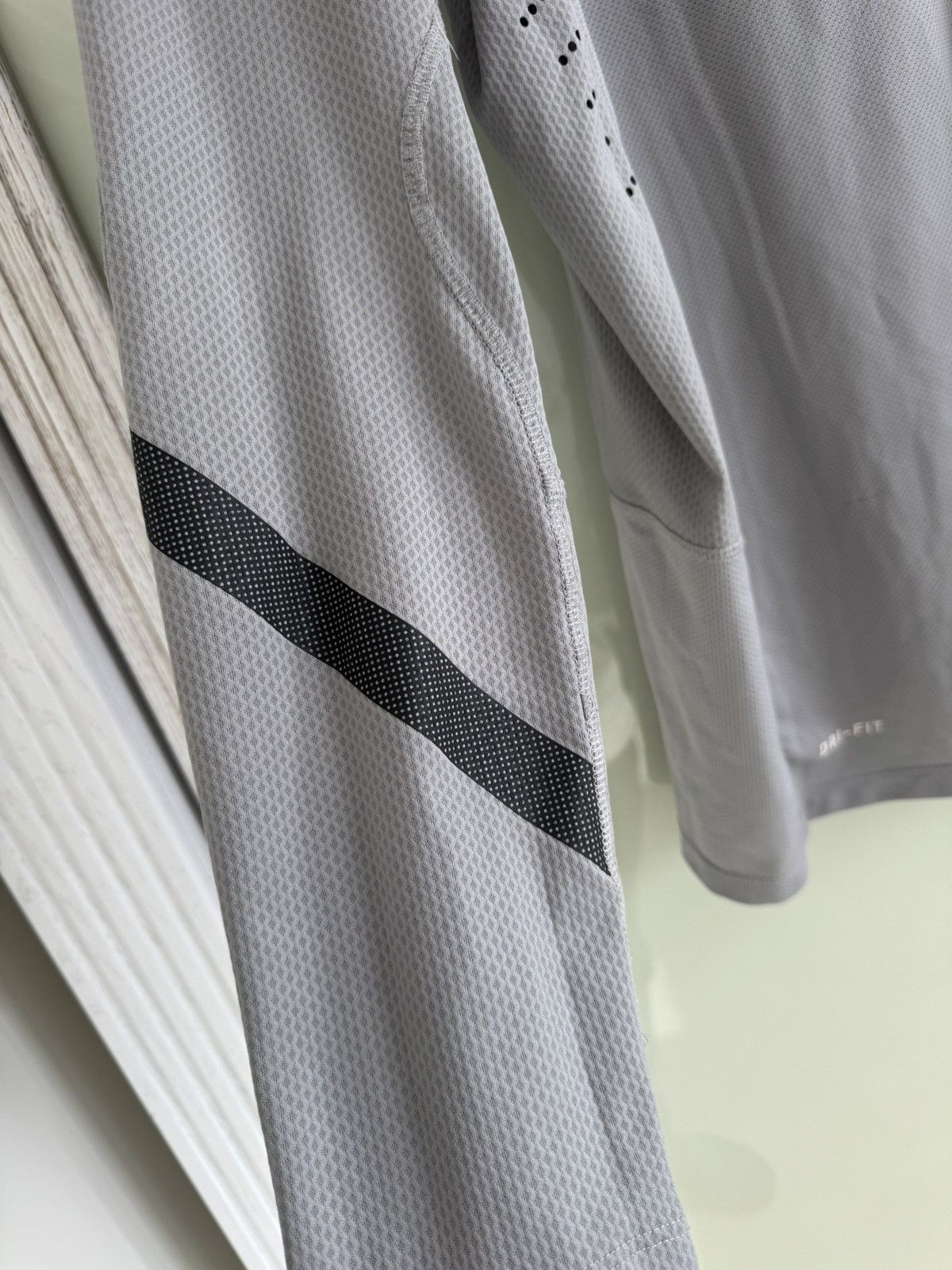 Juventus 2011-2012 Player Issue Goalkeeper Jersey Shirt Kit