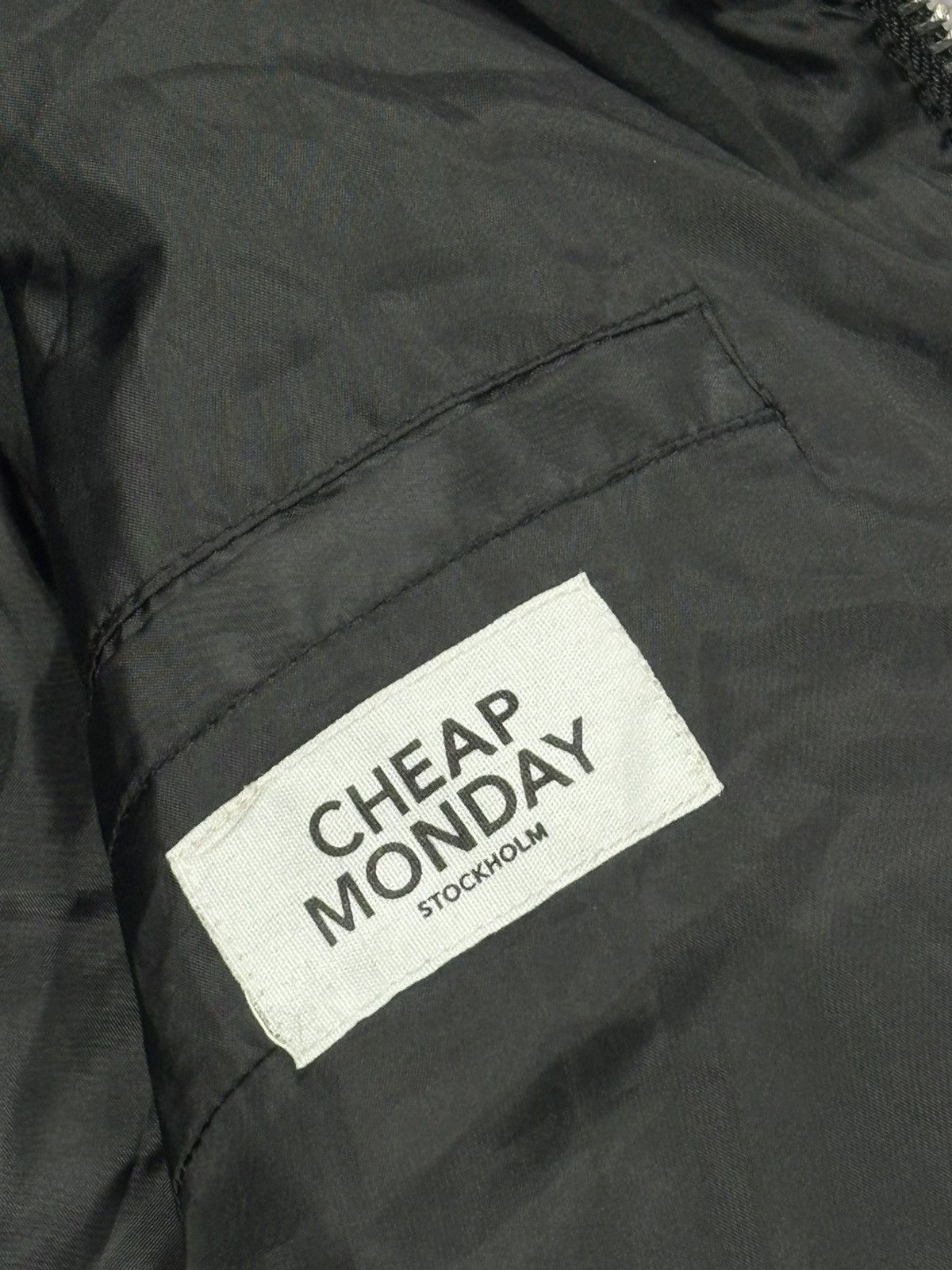 Cheap Monday × Vintage Cheap Monday Faux fur cropped jacket Size XS / US 0-2 / IT 36-38 - 6 Thumbnail