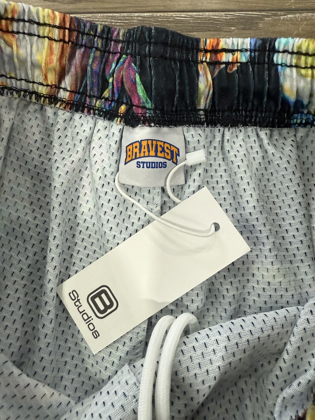 Bravest Studios × Designer ⚡️ Bravest Studios RARE! Birds of Paradise 2XL Size XXL ⚡️ Size US 38 / EU 54 - 5 Thumbnail