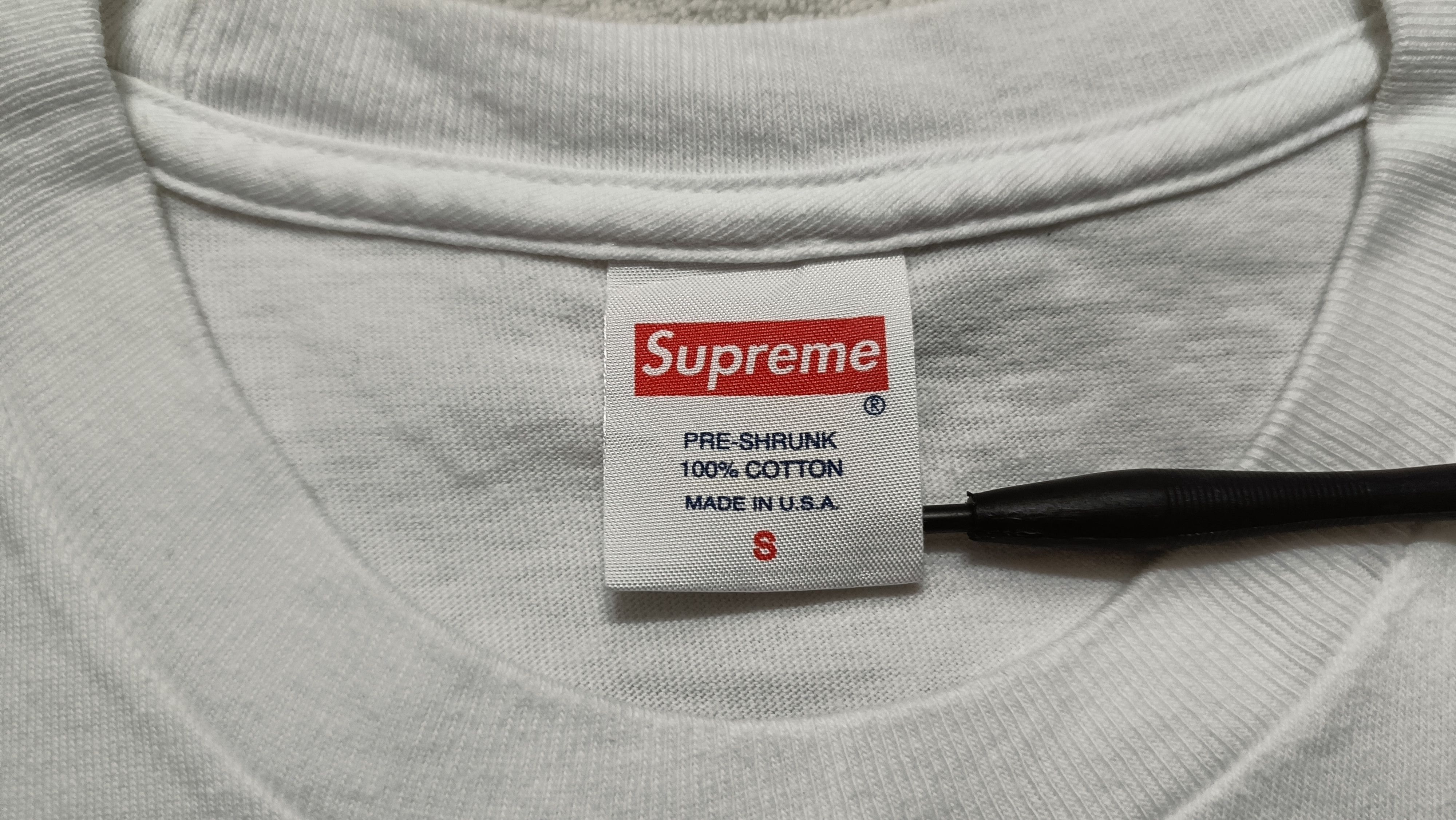Supreme 🔥🔥Rare SS15 Supreme World Famous White Tee Size US S / EU 44-46 / 1 - 4 Thumbnail
