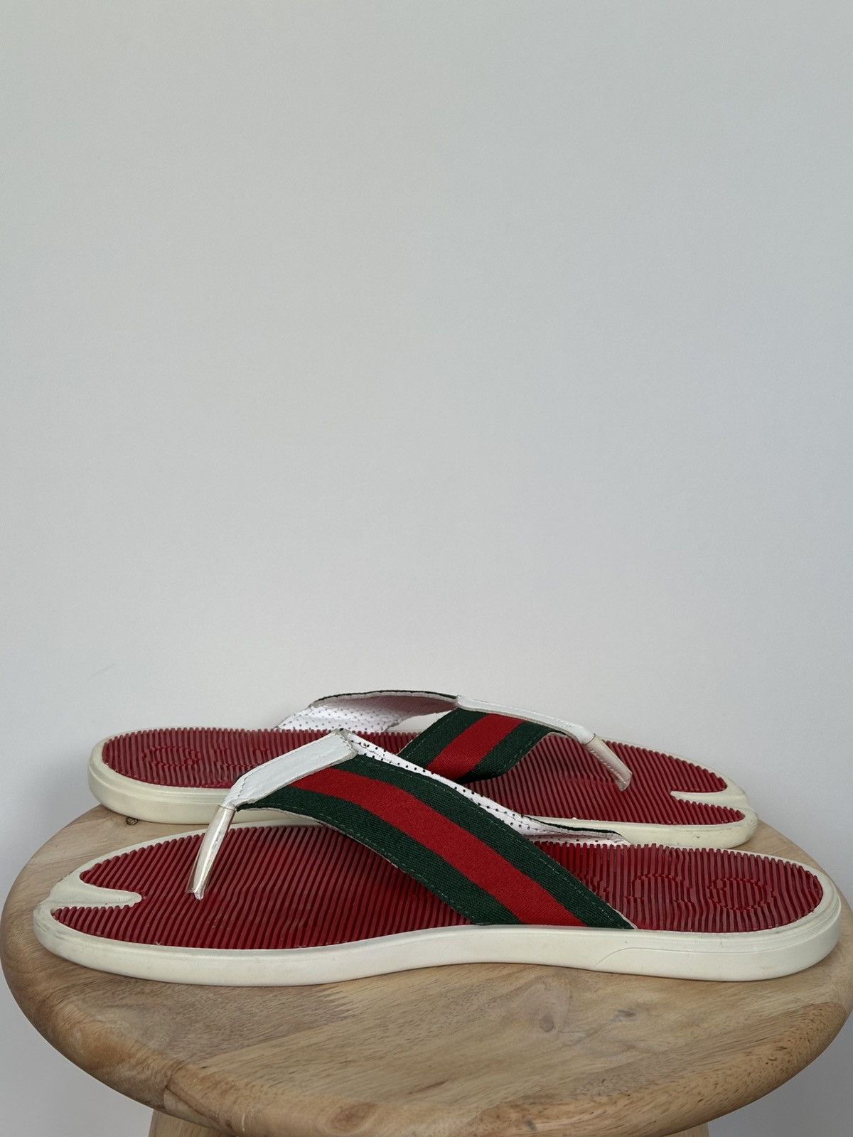 Gucci Gucci web trimm sandals flip flops thongs Size US 13 / EU 46 - 6 Thumbnail