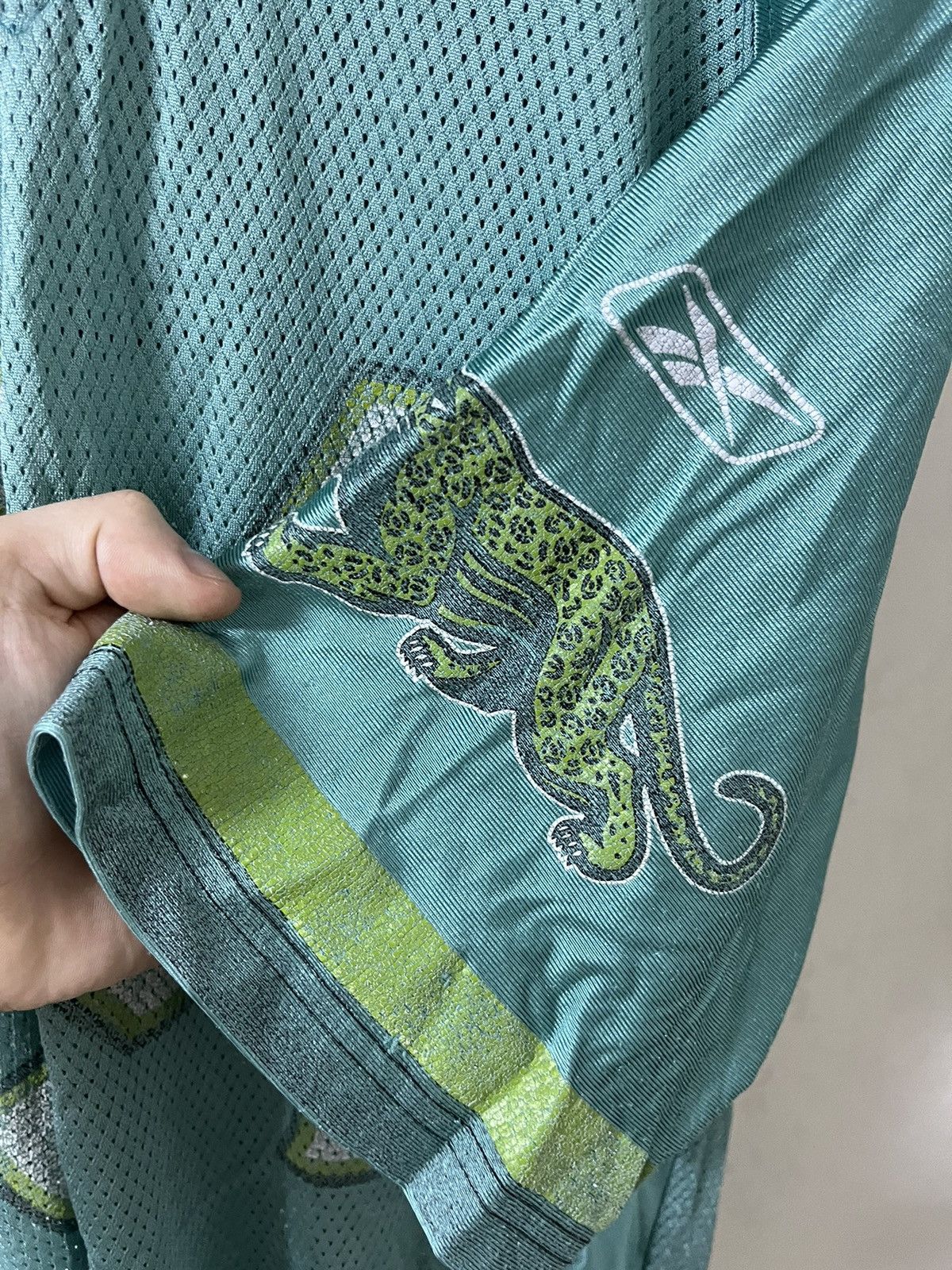 NFL × Reebok × Vintage Reebok Jacksonville Jaguars #54 Peterson Blokecore Jersey Size US M / EU 48-50 / 2 - 7 Thumbnail