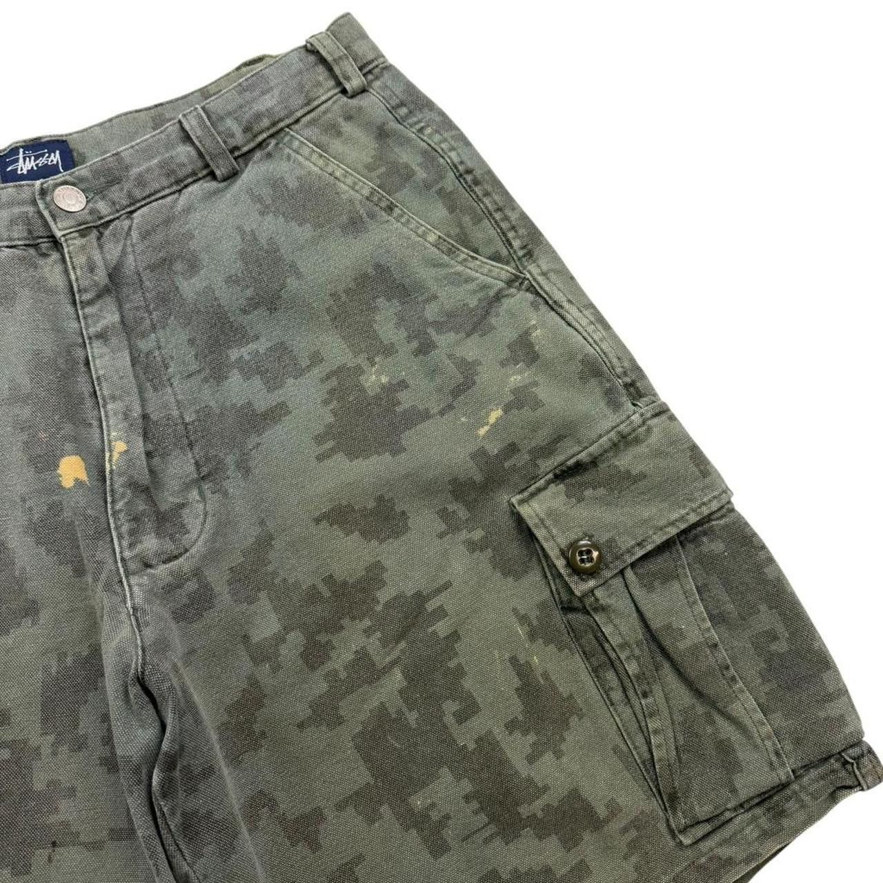 Stussy Vintage 90s Stussy Digi Camo Cargo Shorts - Waist 32 Size 32" / US 10 / IT 46 - 3 Thumbnail