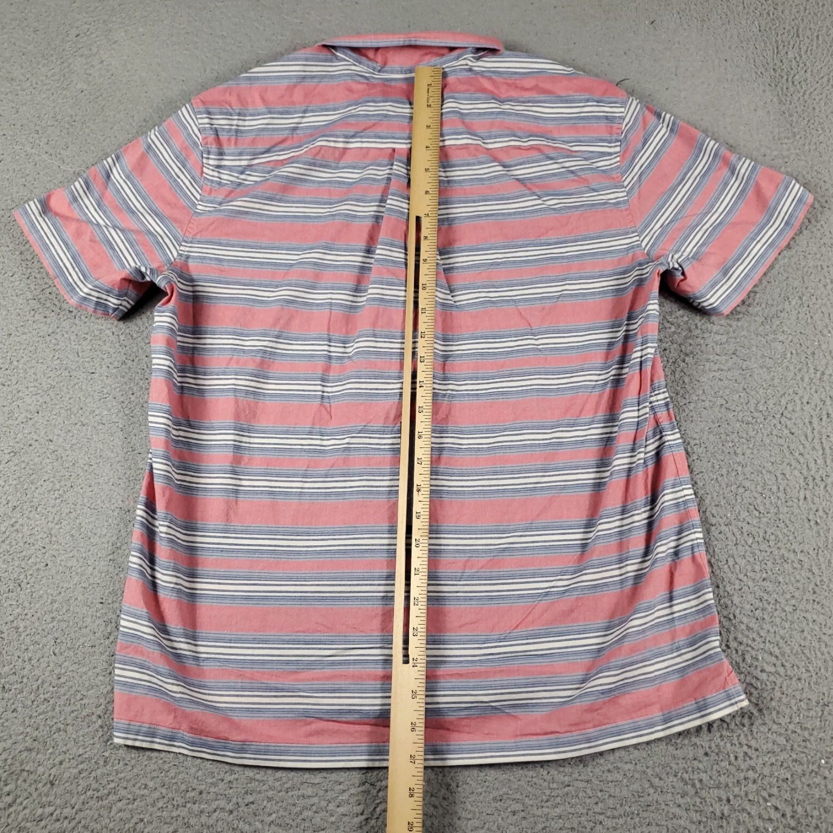 Vineyard Vines Vineyard Vines Shirt Mens Medium Red Blue Striped Casual Short Sleeve Button-Up Size US M / EU 48-50 / 2 - 3 Thumbnail