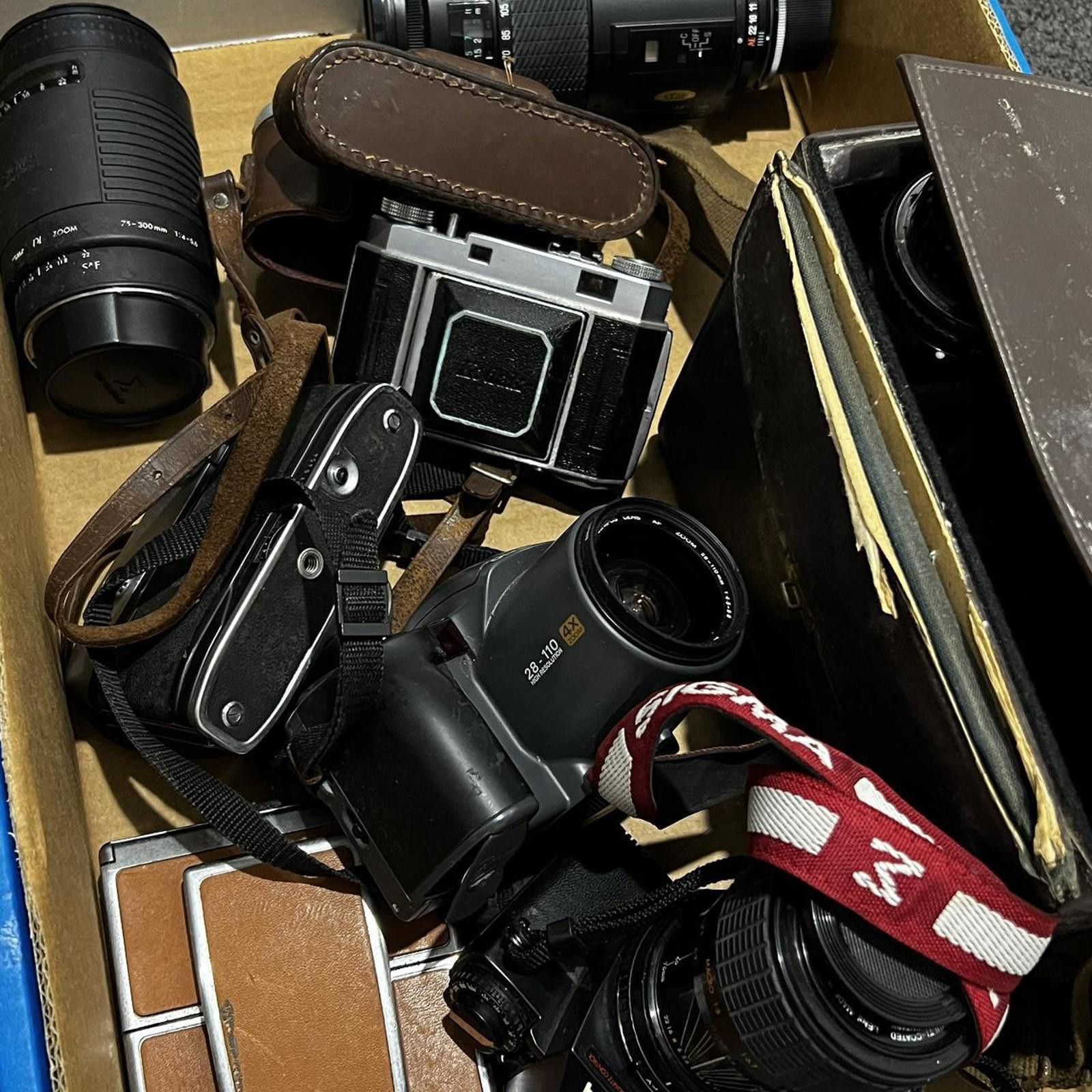 Polaroid Film + Polaroid + Lenses Bundle 📸 Size ONE SIZE - 1 Thumbnail