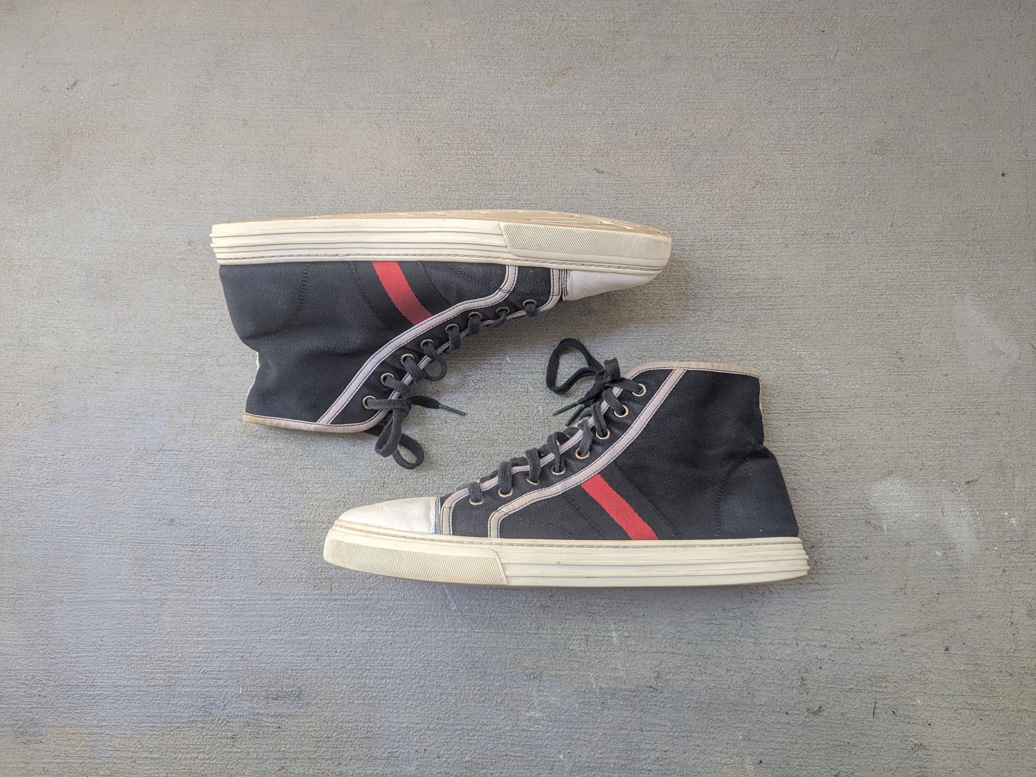 Gucci Gucci Sneakers Navy Blue 9.5 Canvas High Top Leather Size US 9.5 / EU 42-43 - 1 Thumbnail