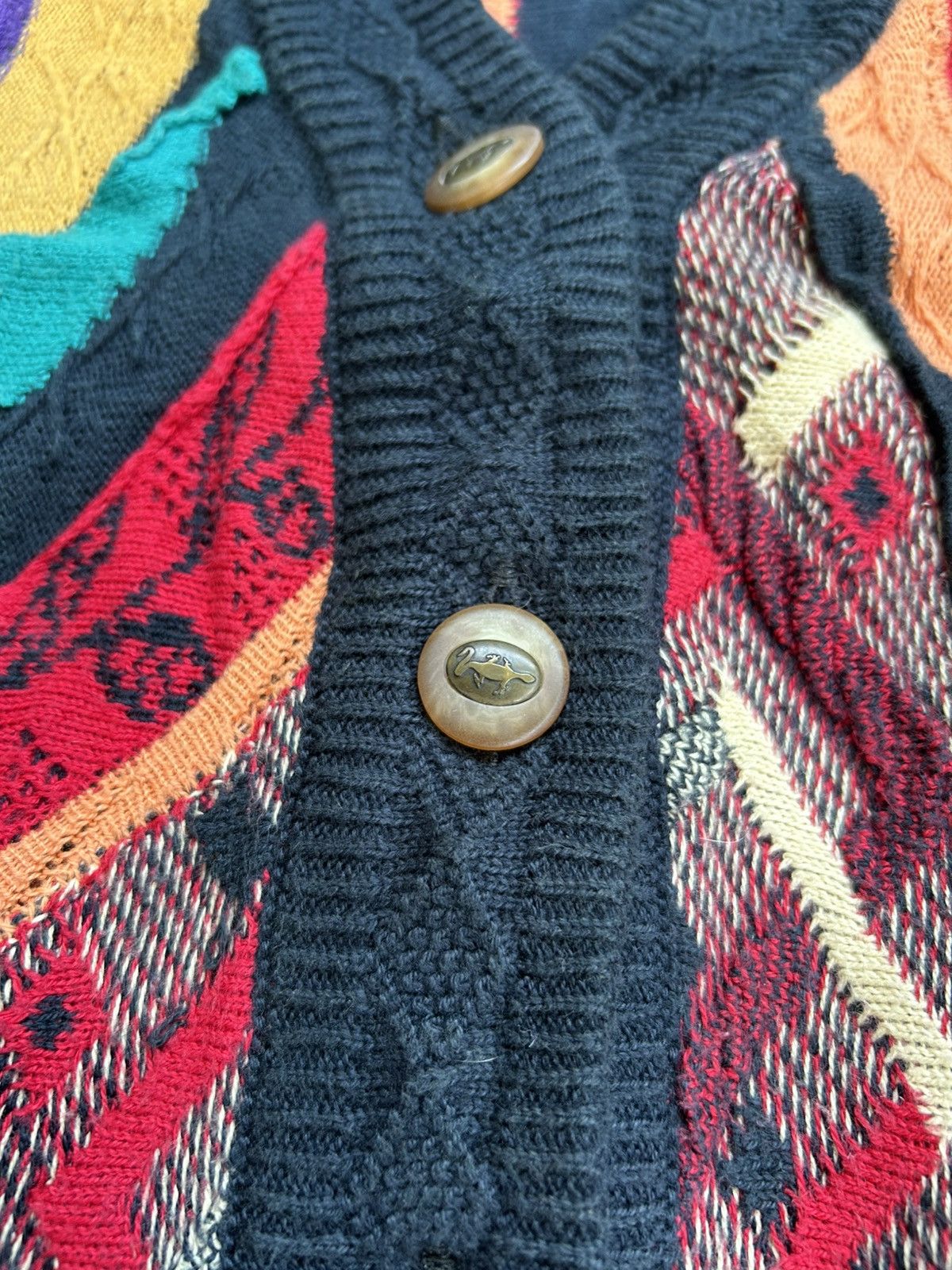 Coogi 90s Coogi Geccu 3D Multi Color Wool Sweater Vest Size US L / EU 52-54 / 3 - 7 Thumbnail