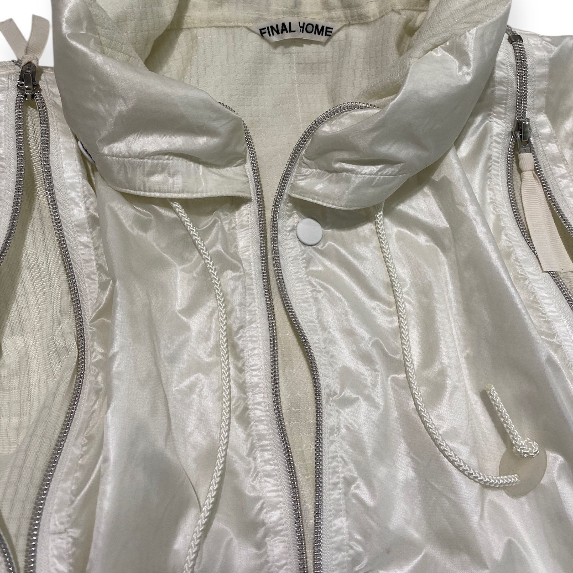 Final Home Final Home White Survival Jacket Size US M / EU 48-50 / 2 - 5 Thumbnail