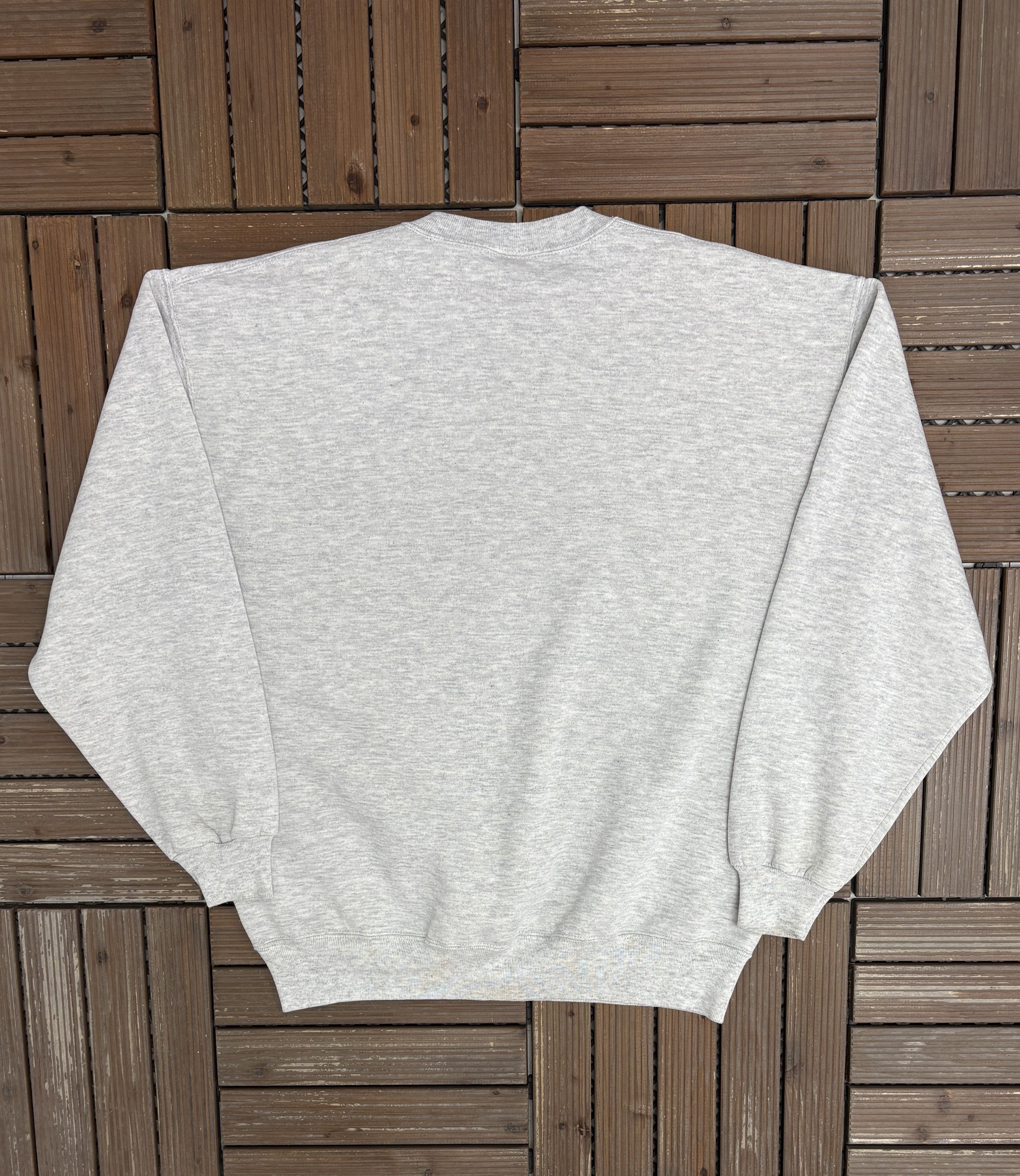 Russell Athletic × Vintage Butler Bulldogs Vintage Made in USA Crewneck Sweater Size US XL / EU 56 / 4 - 3 Thumbnail