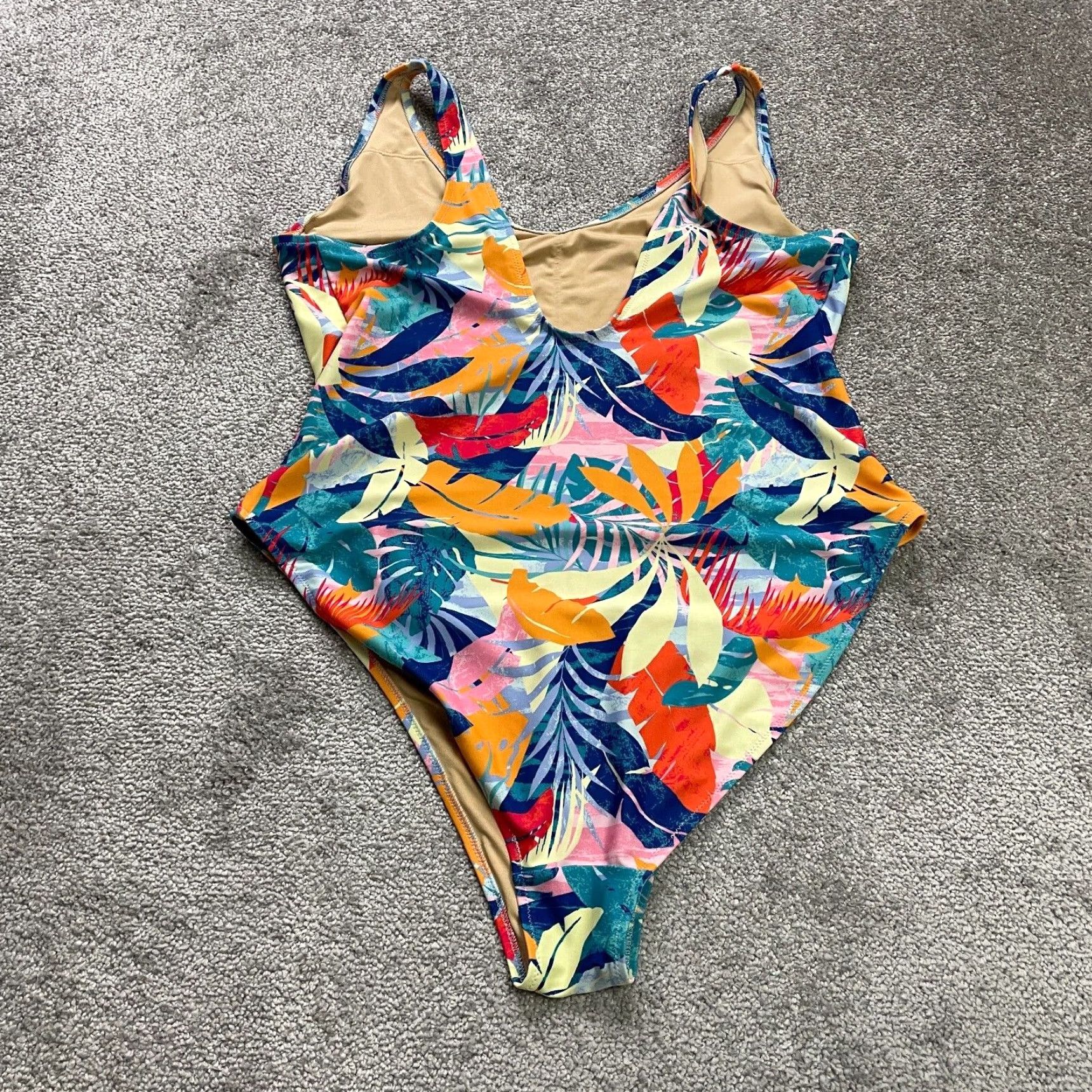 Old Navy Old Navy Swimsuit Womens 2XL Multicolor Floral One Piece Bathing Suit Tropical Size XXL / US 16-18 / IT 52-54 - 2 Thumbnail