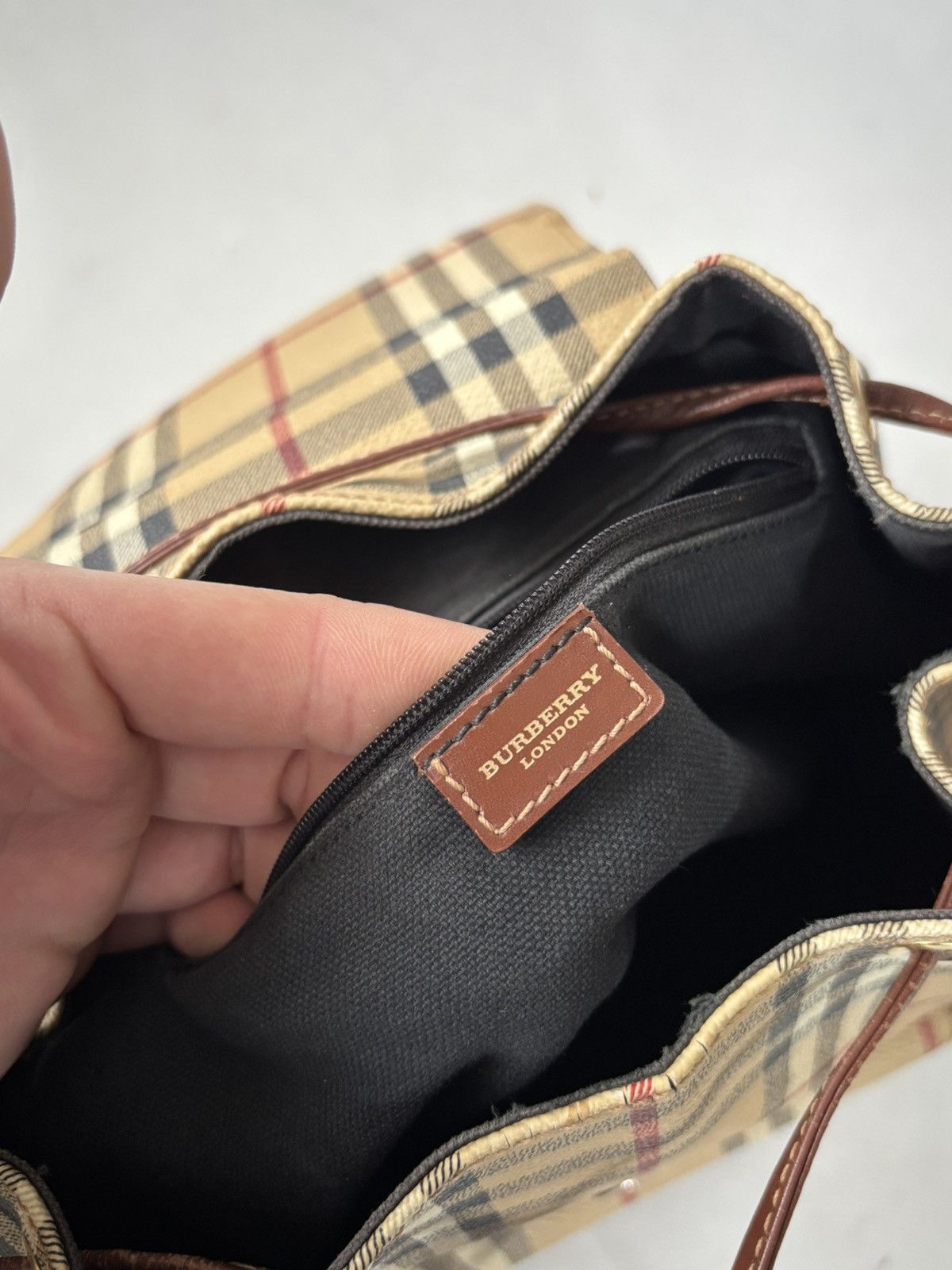 Burberry Vintage Burberry Novacheck BackPack Size ONE SIZE - 9 Thumbnail