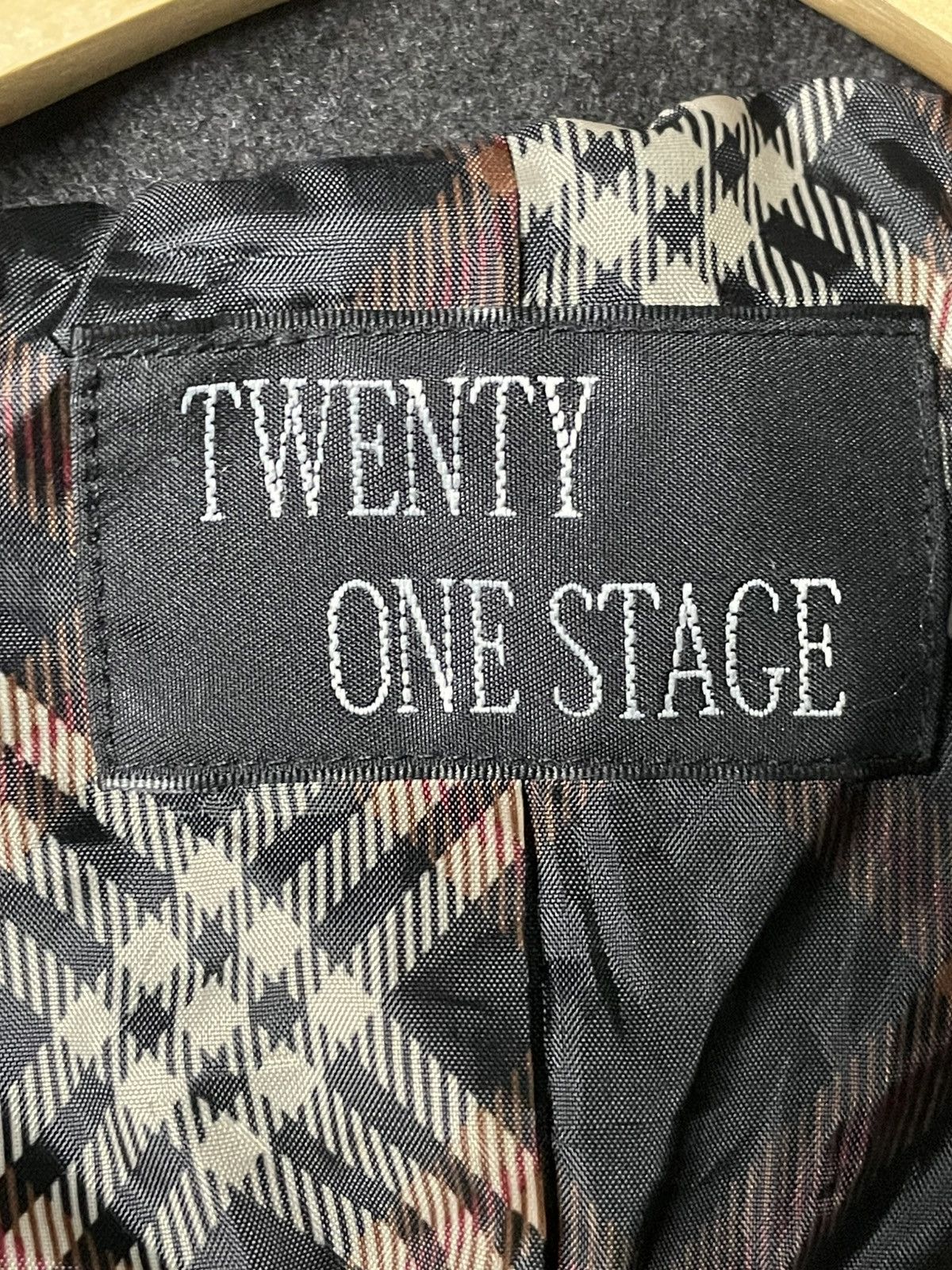 Japanese Brand Twenty One Stage Wool Coat (52) Size US XXS / EU 40 - 8 Thumbnail