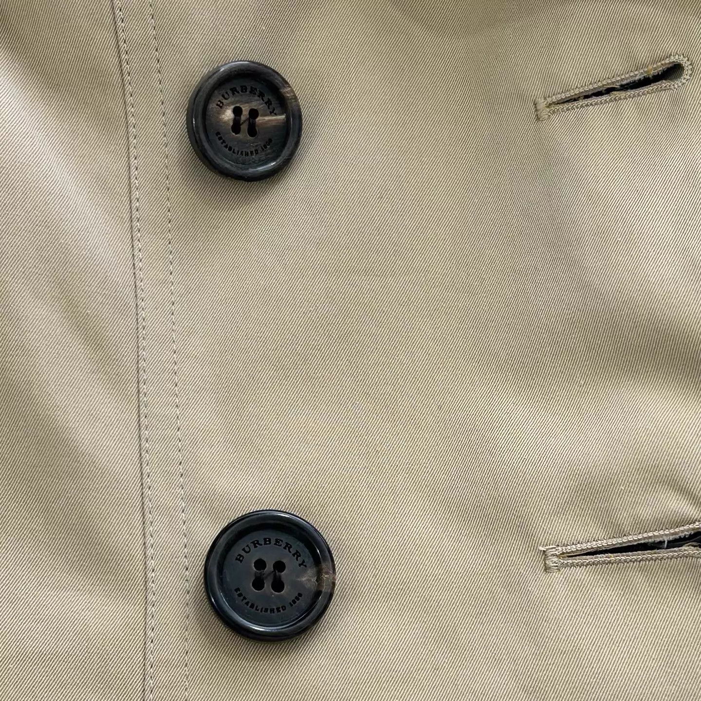 Burberry Burberry Khaki Double-Breasted Trench Coat 36 Size XS / US 0-2 / IT 36-38 - 7 Thumbnail