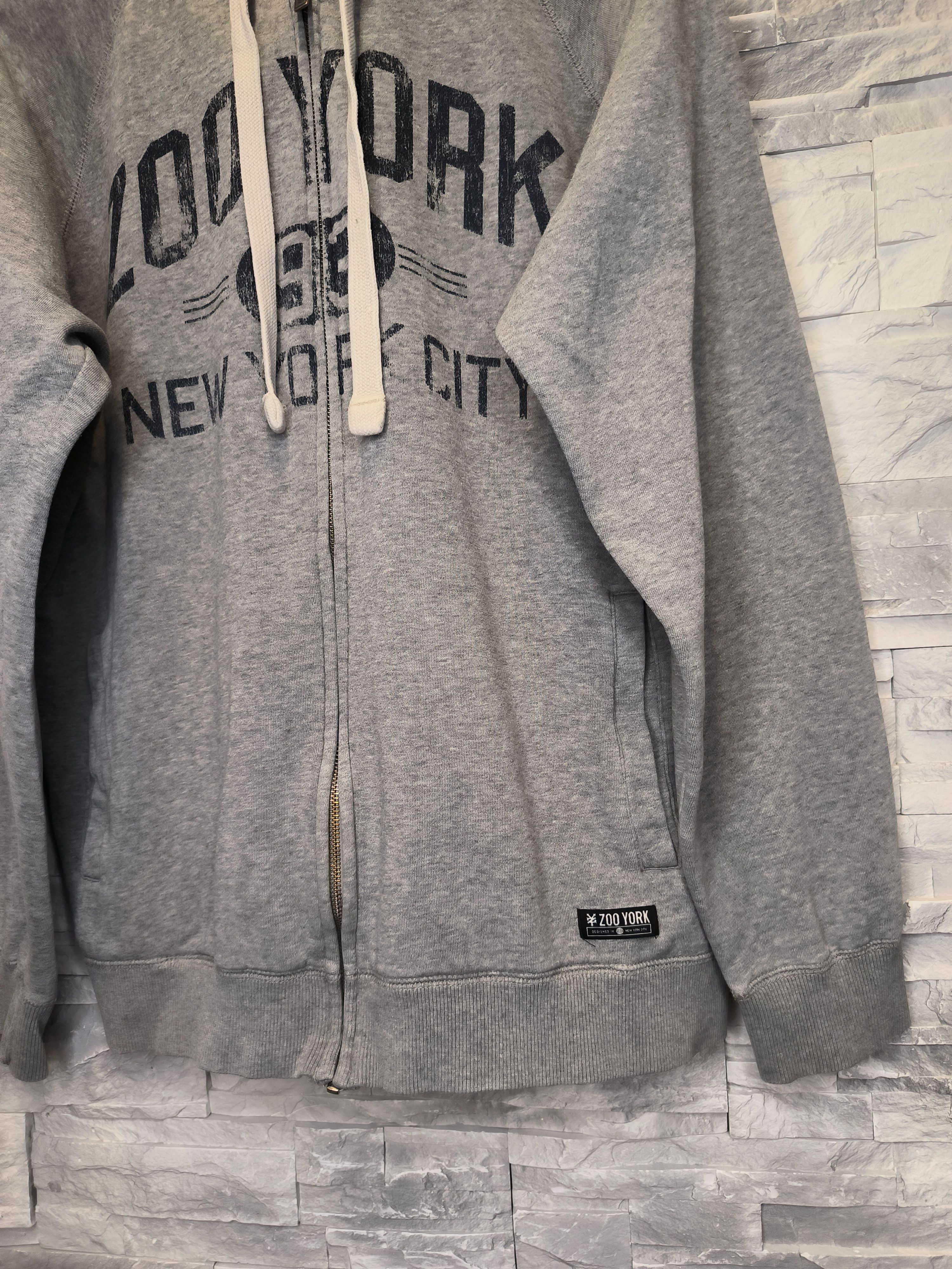Zoo York Zoo York Vintage Zip Hoodie New York Sweatshirt Size US L / EU 52-54 / 3 - 3 Thumbnail
