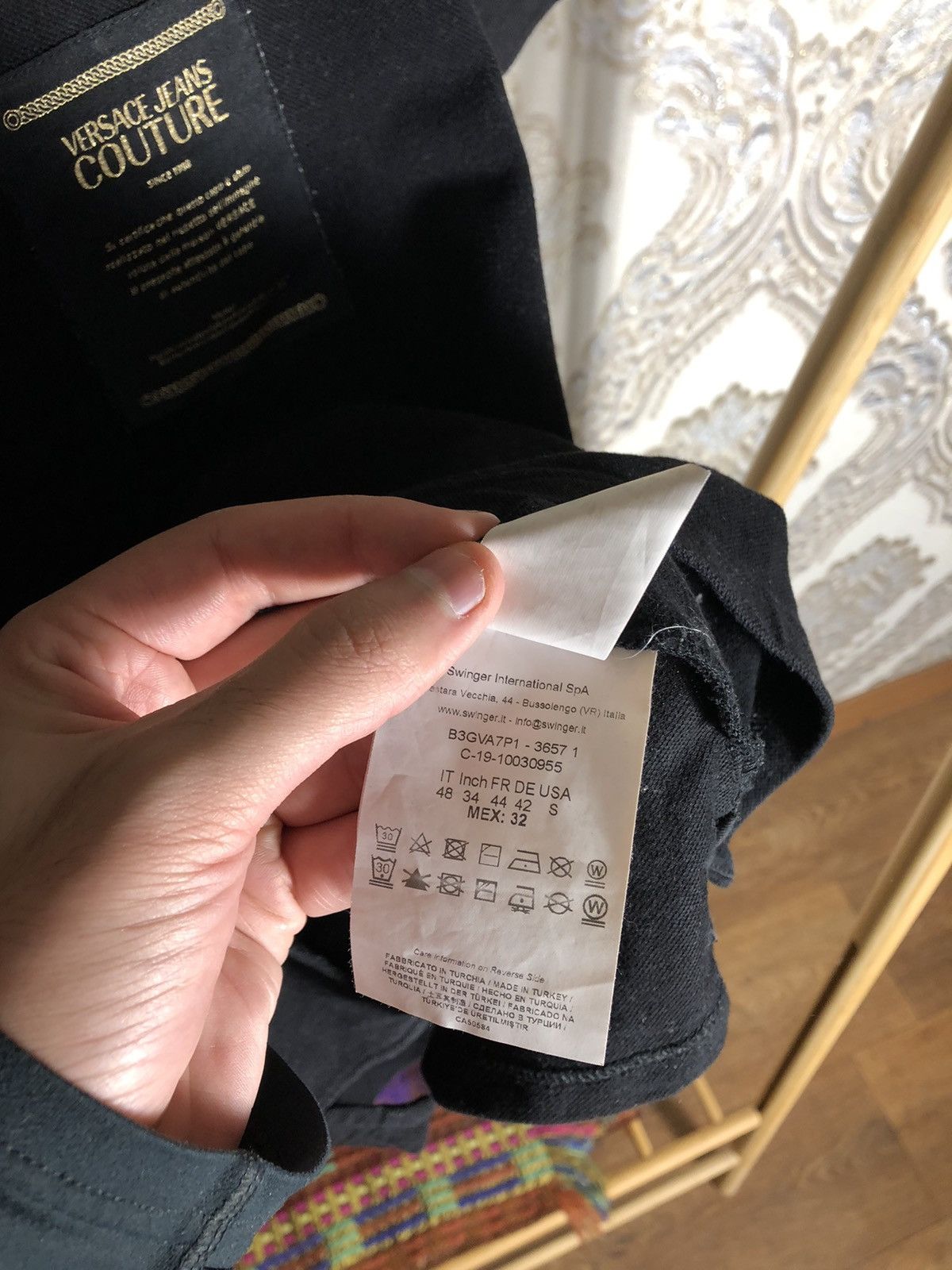 Versace Jeans Couture VINTAGE VERSACE JEANS COUTURE ITALIAN DESIGNER CASUAL DELUX Size US S / EU 44-46 / 1 - 6 Thumbnail