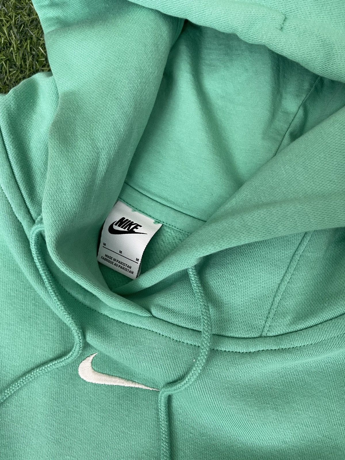 Nike NIKE MIDDLE SWOOSH RARE COLORWAY HOODIE Size US M / EU 48-50 / 2 - 3 Thumbnail