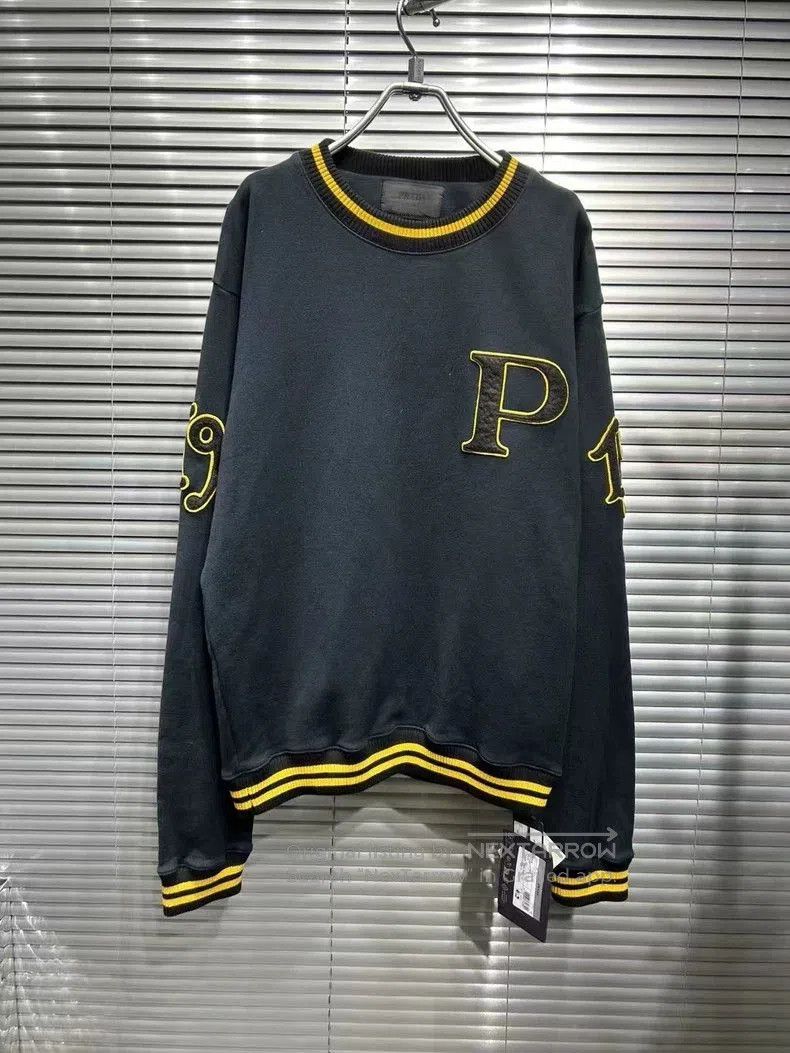 Prada Prada 2024FW Embroidered Letter P Sweatshirt. Size US M / EU 48-50 / 2 - 1 Thumbnail