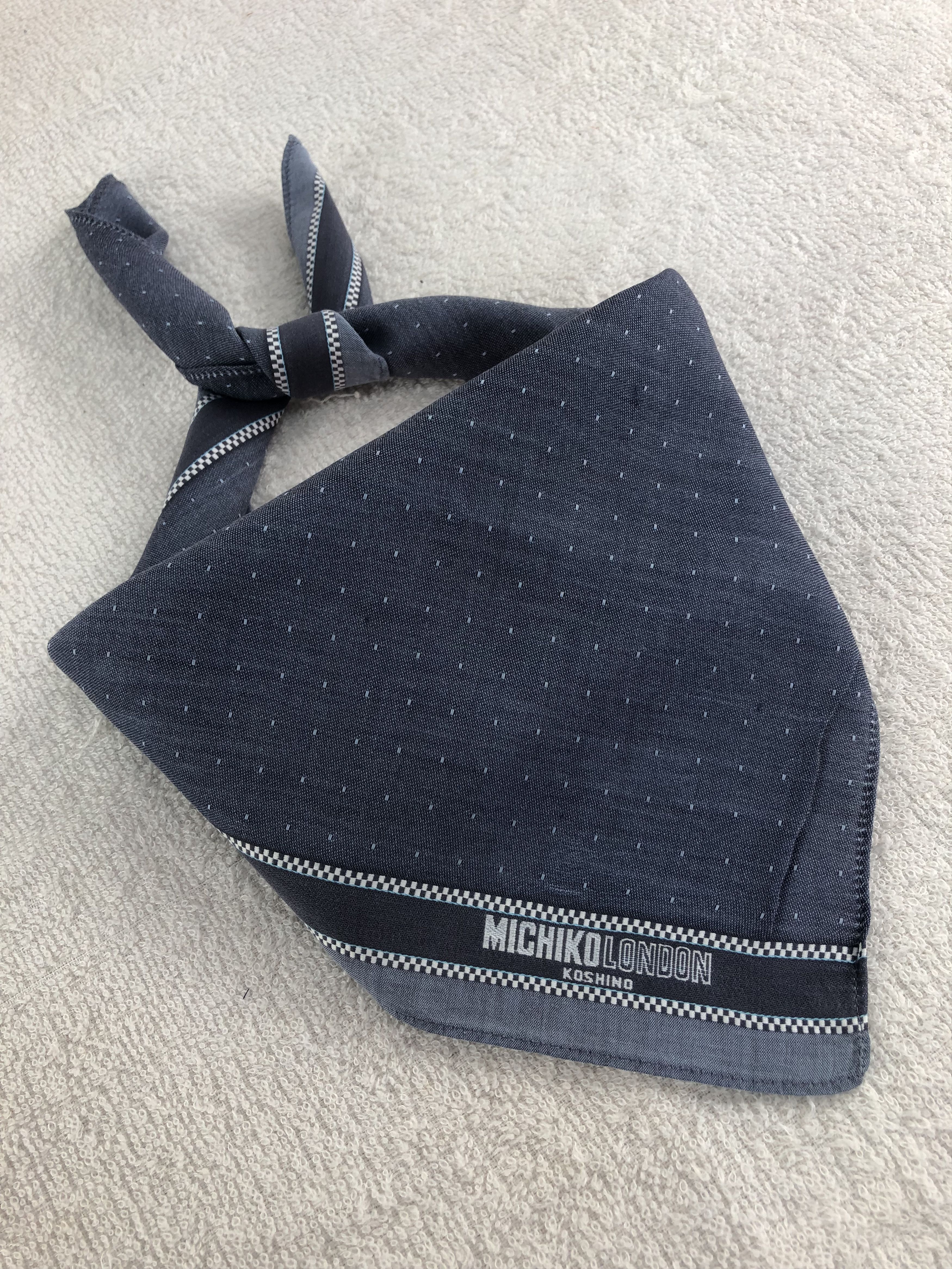 Michiko Koshino London Michiko London Handkerchief / Bandana / Neckerchief C098 Size ONE SIZE - 1 Thumbnail