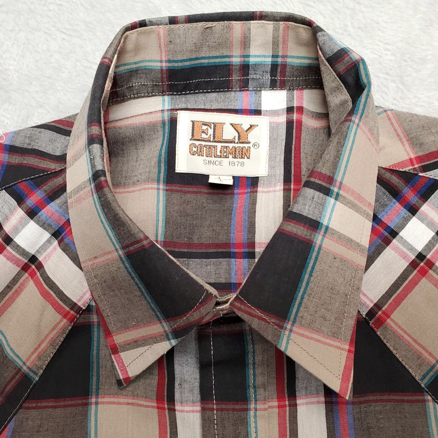Vintage VINTAGE Ely Cattleman Shirt Men 16.5 Green Plaid Pearl Snap Cowboy Western Shirt Mens Green Plaid Pearl Snap Ely Cattleman 16.5 Vintage Size US XL / EU 56 / 4 - 5 Thumbnail