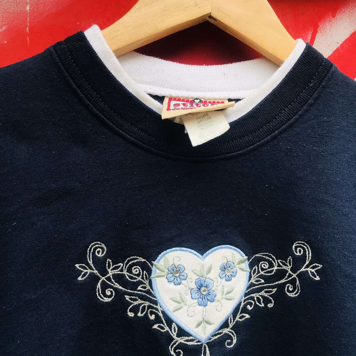 Vintage Vintage Double Crewneck Embroidered Sweatshirts Size US M / EU 48-50 / 2 - 1 Thumbnail