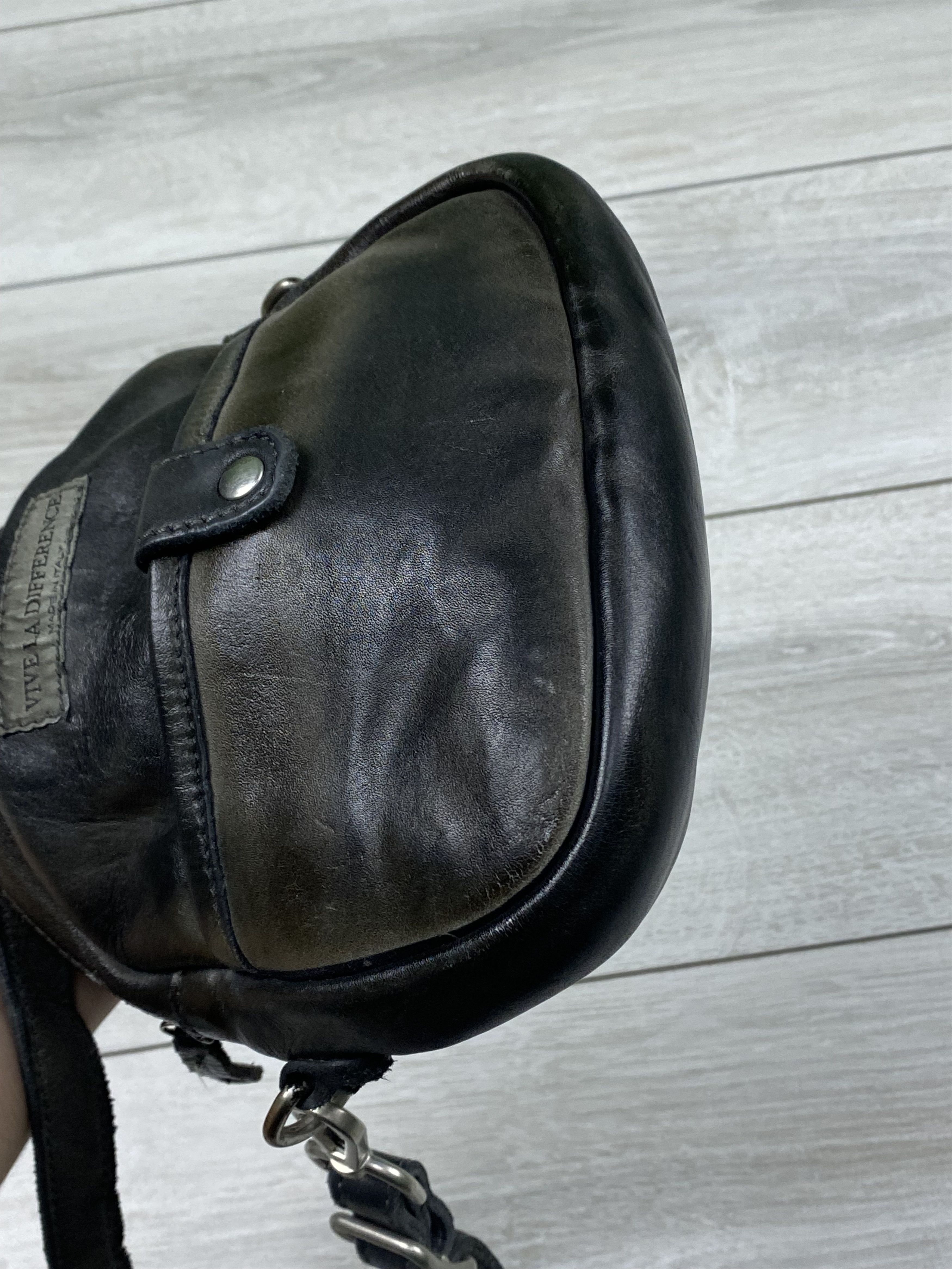 Other Rare Vive la difference messenger leather distressed bag Size ONE SIZE - 12 Thumbnail