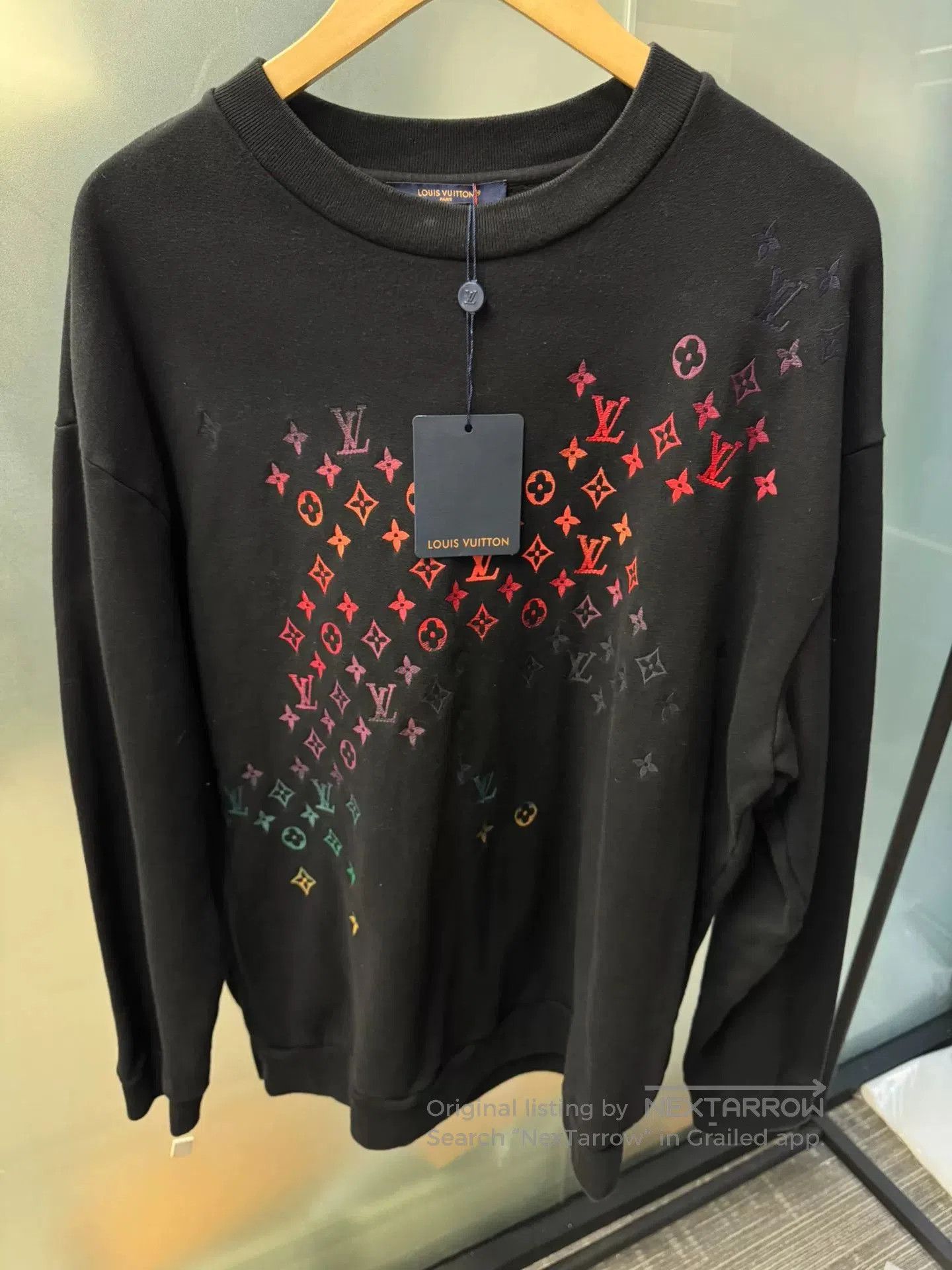 Louis Vuitton Louis Vuitton Gradient Logo Hoodie. Size US M / EU 48-50 / 2 - 1 Thumbnail