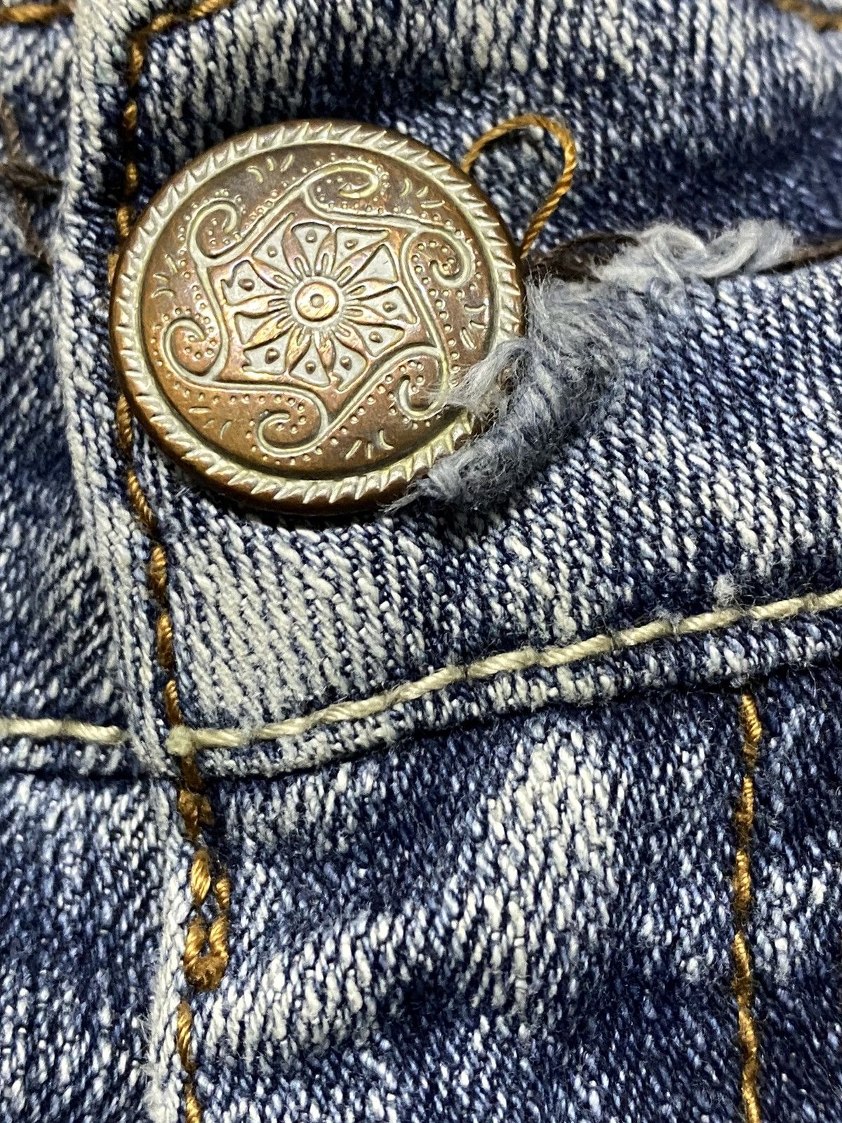 Japanese Brand Vintage Japanese Brands Blue Wash Distressed Flare Jeans Size US 29 - 9 Thumbnail
