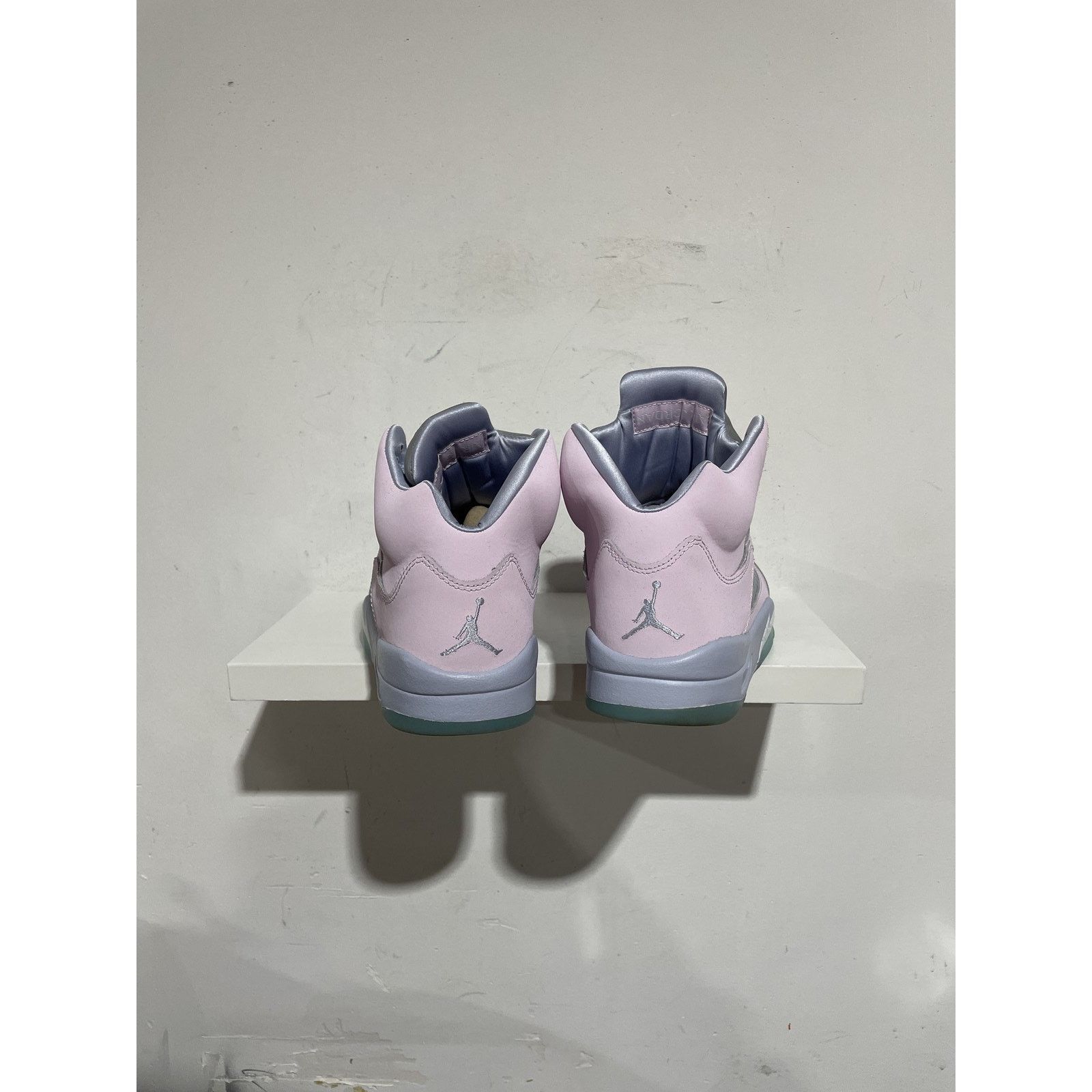 Jordan Brand JORDAN 5 RETRO EASTER SIZE 9 PREOWNED Size US 9 / EU 42 - 3 Thumbnail