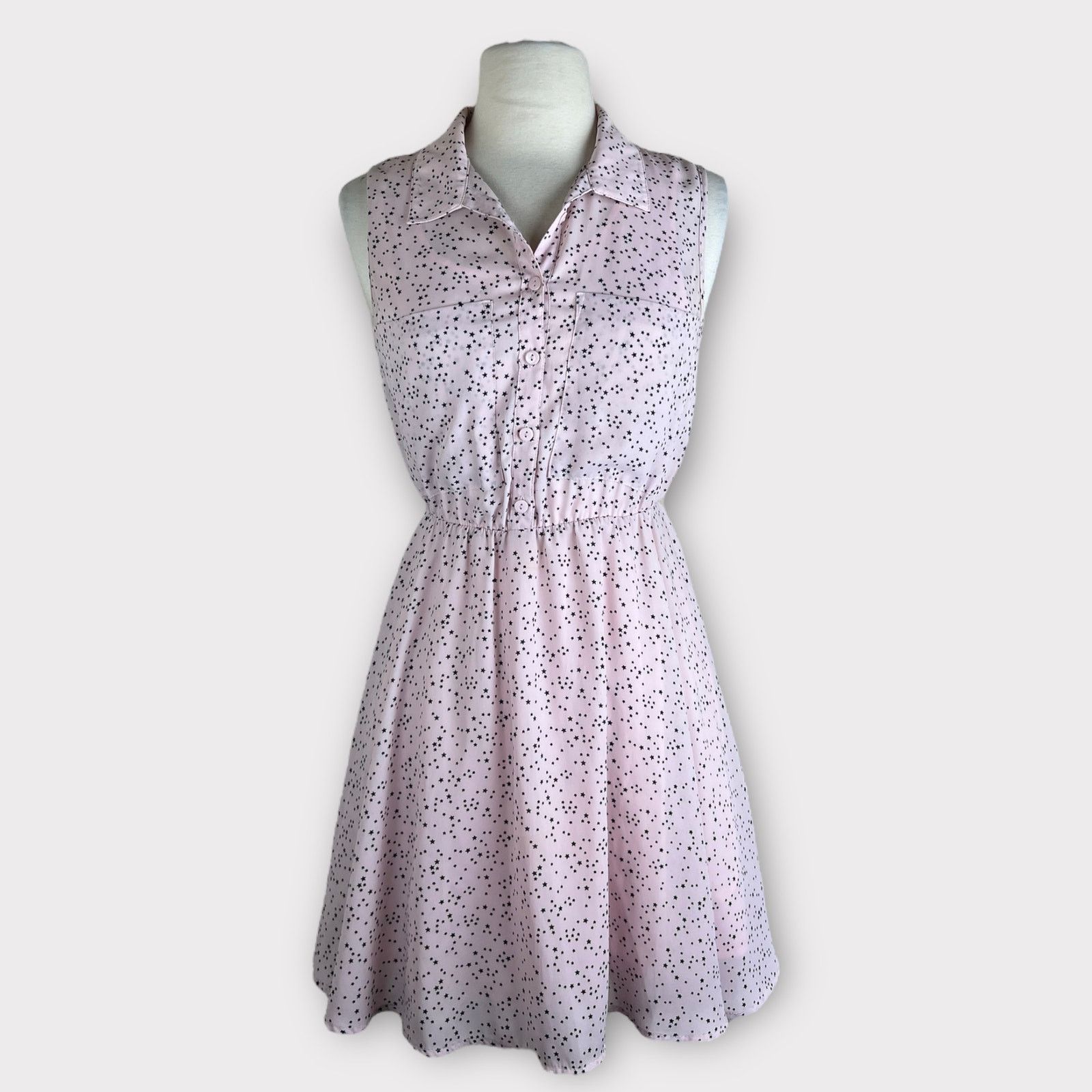 H&M Undivided by H&M | Vintage Y2K Star Print A-line Dress Size M / US 6-8 / IT 42-44 - 1 Thumbnail