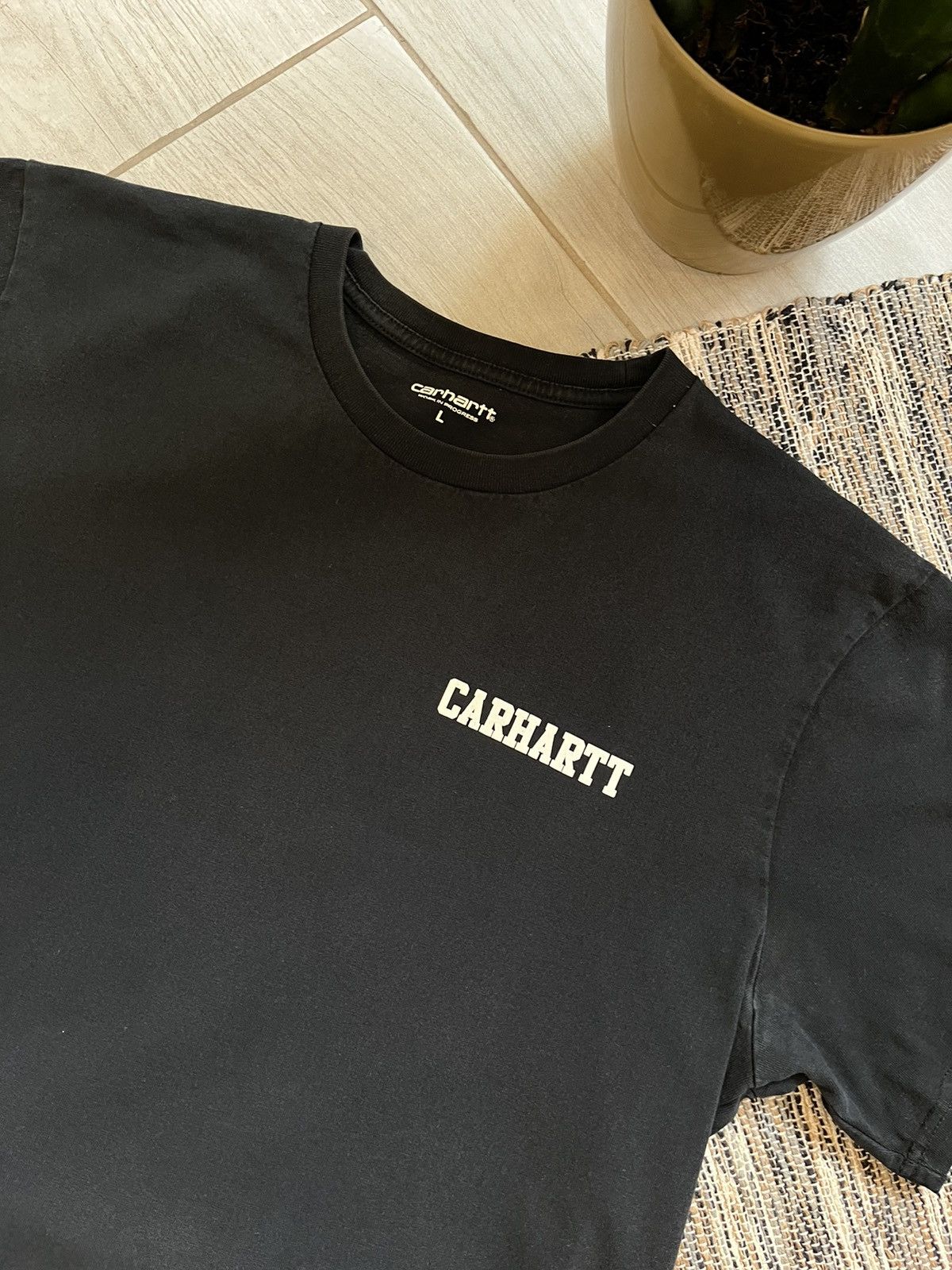 Carhartt × Vintage Carhartt t-shirt faded black minimalistic logo Size US L / EU 52-54 / 3 - 4 Thumbnail