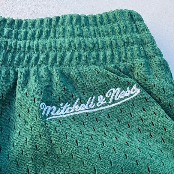 Designer × Mitchell & Ness NWT MITCHELL & NESS GREEN DIAMOND SCRIPT SHORTS SZ 2XL XXL Size US 36 / EU 52 - 10 Thumbnail