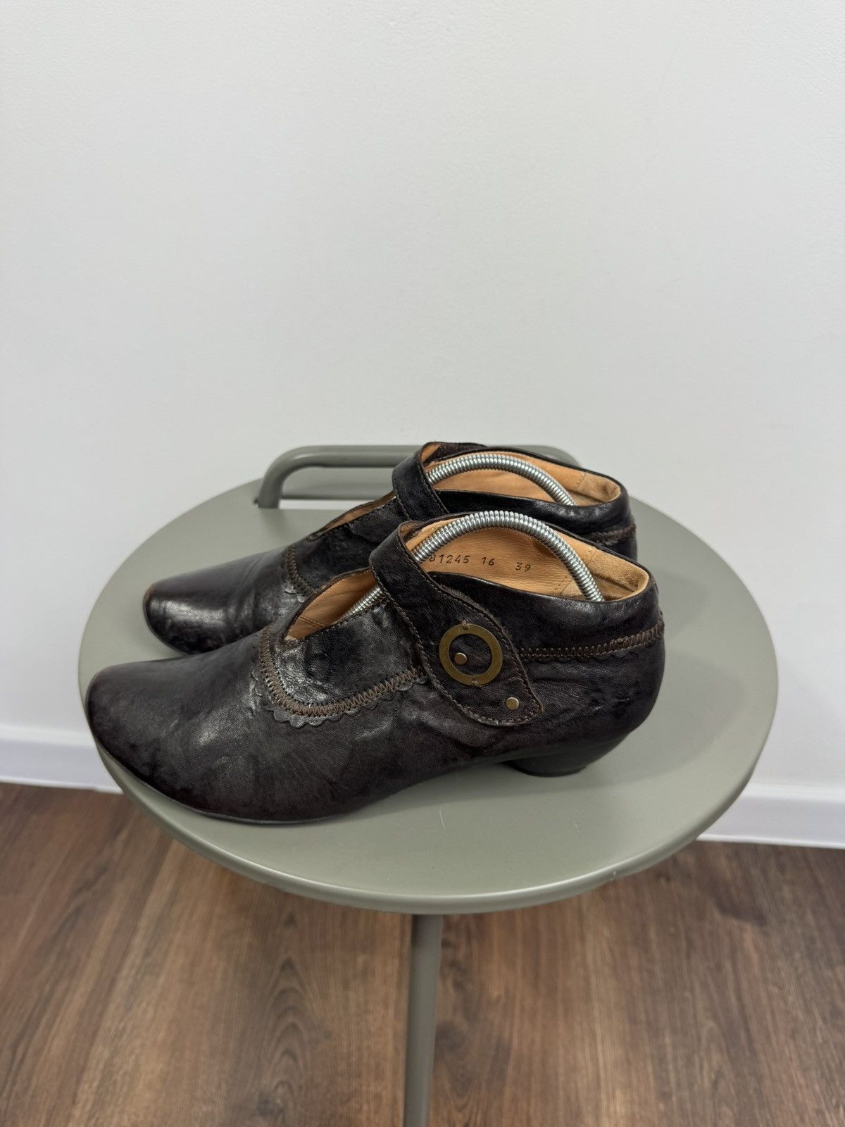 Other Think Vintage Leather Mary Jane Heels Shoes Brown EU 39 Size US 8 / IT 38 - 9 Thumbnail