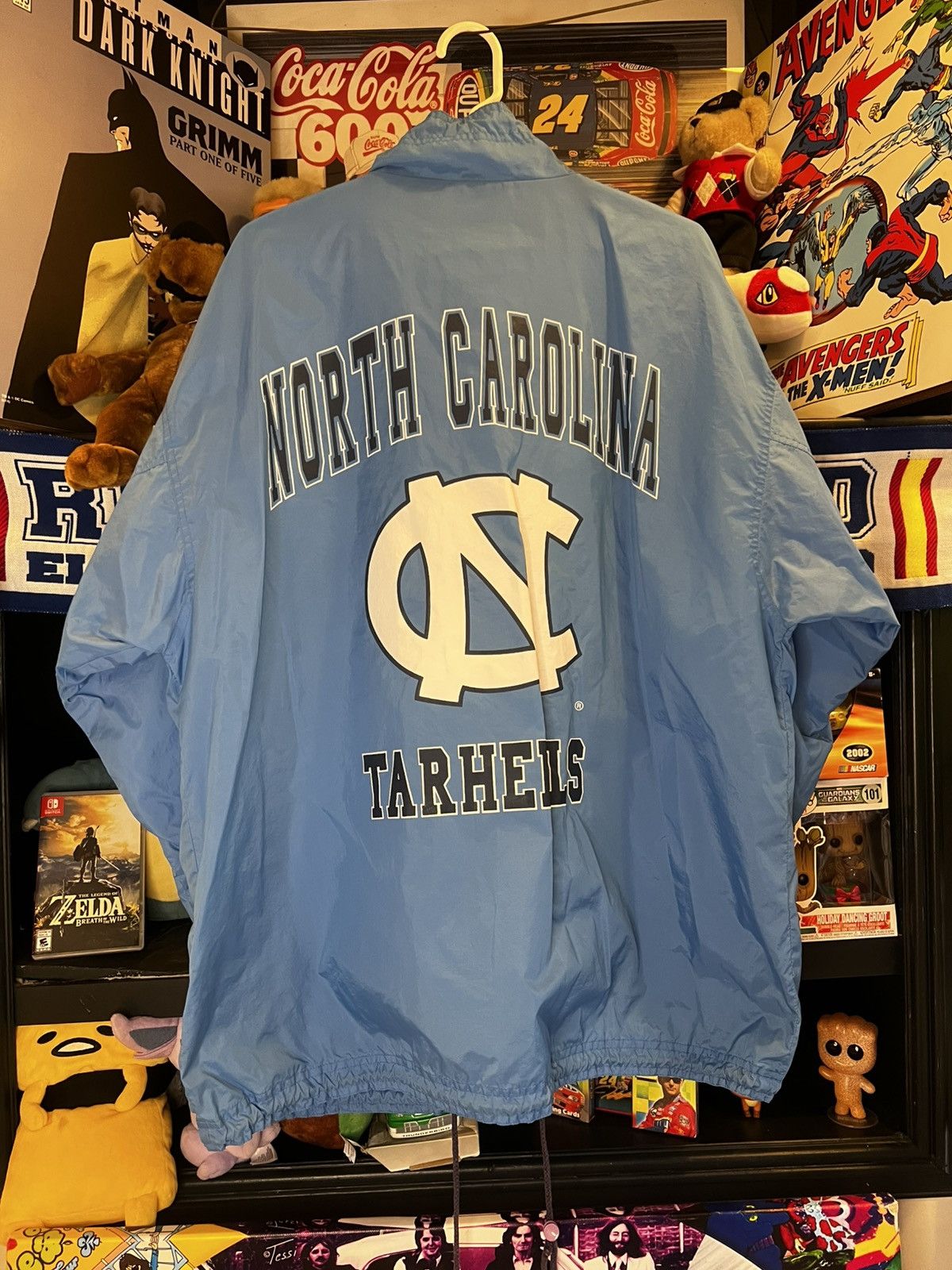Apex One RARE APEX ONE North Carolina Tar Heels Light Jacket Size US XL / EU 56 / 4 - 2 Thumbnail