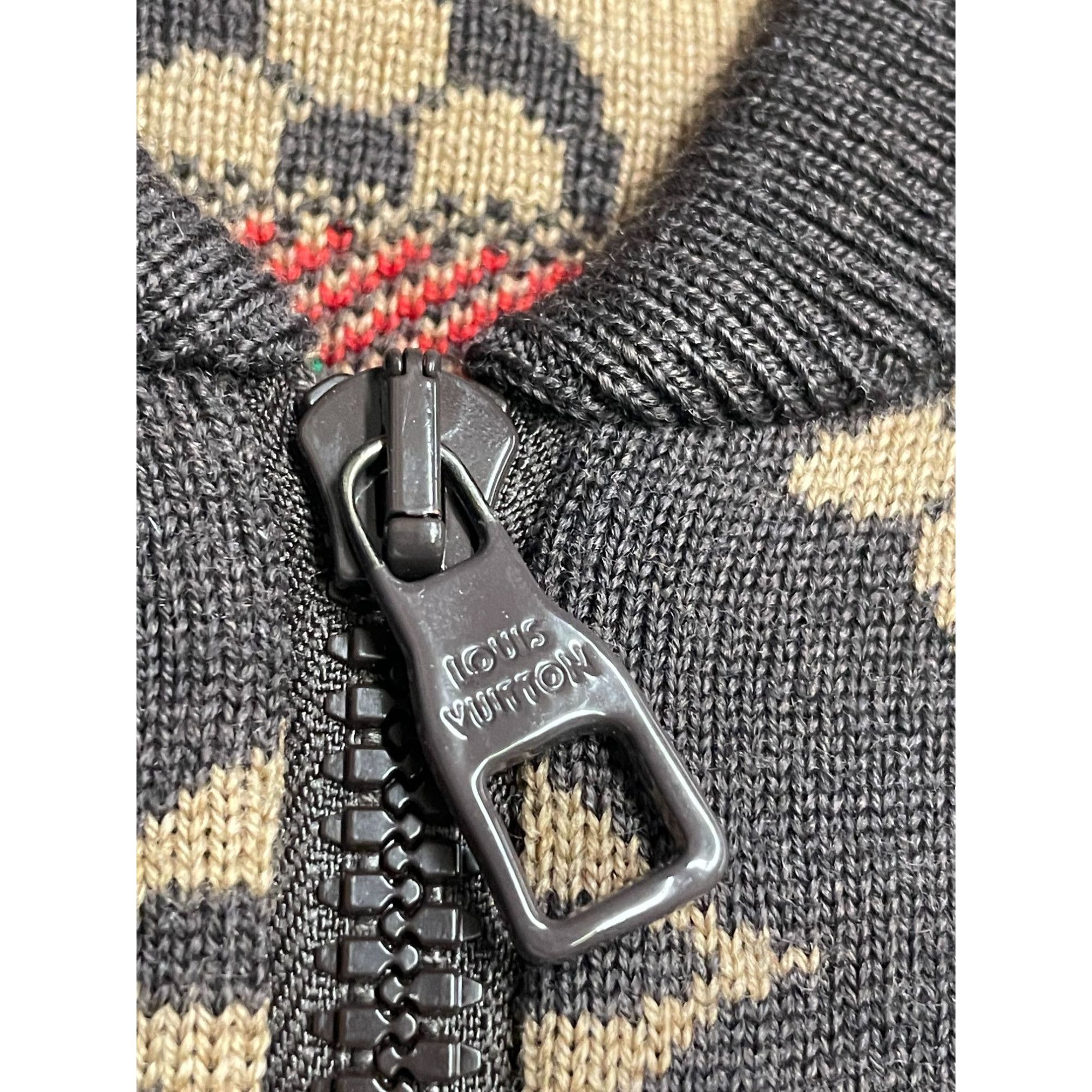 Louis Vuitton Louis Vuitton X NBA Monogram Wool Knit Jacket With Multicolo Size US S / EU 44-46 / 1 - 7 Thumbnail