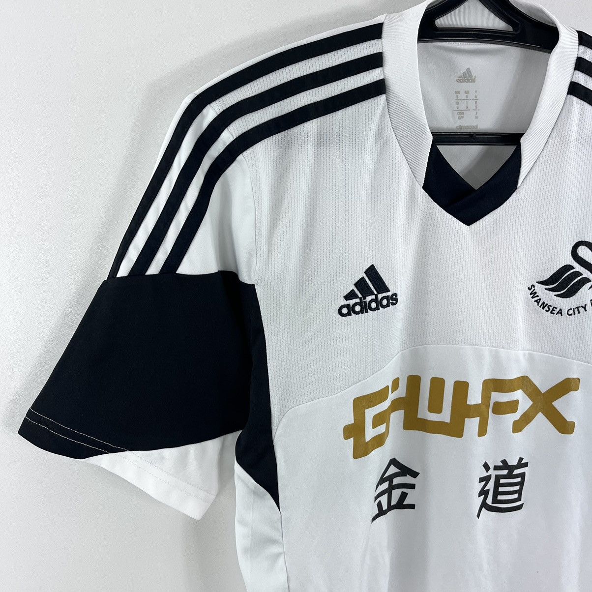Adidas × Vintage Adidas FC Swansea City 2013/2014 Home Jersey T-Shirt Size S Size US S / EU 44-46 / 1 - 2 Thumbnail